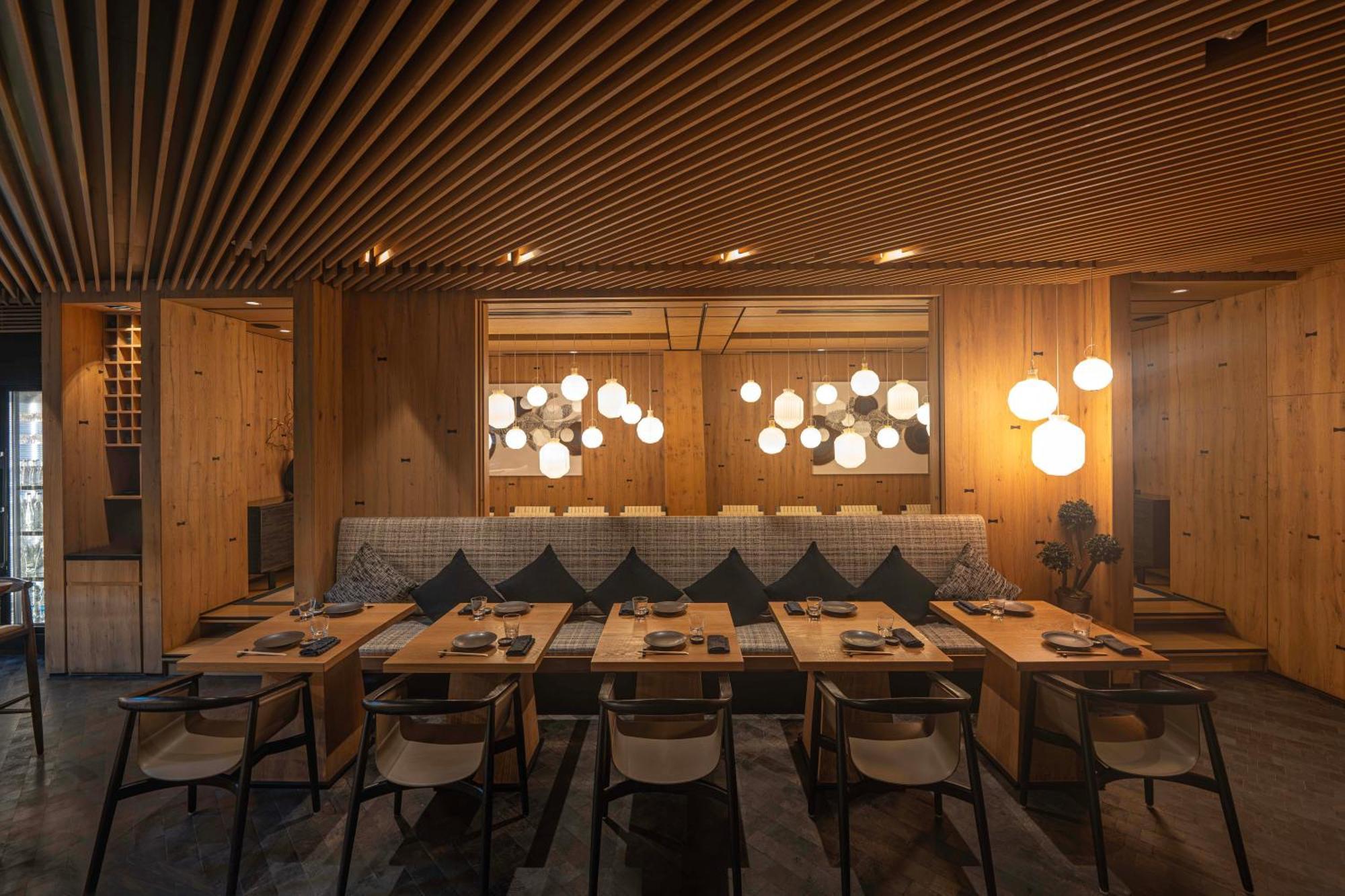 Hyatt Regency - Corniche Hotel