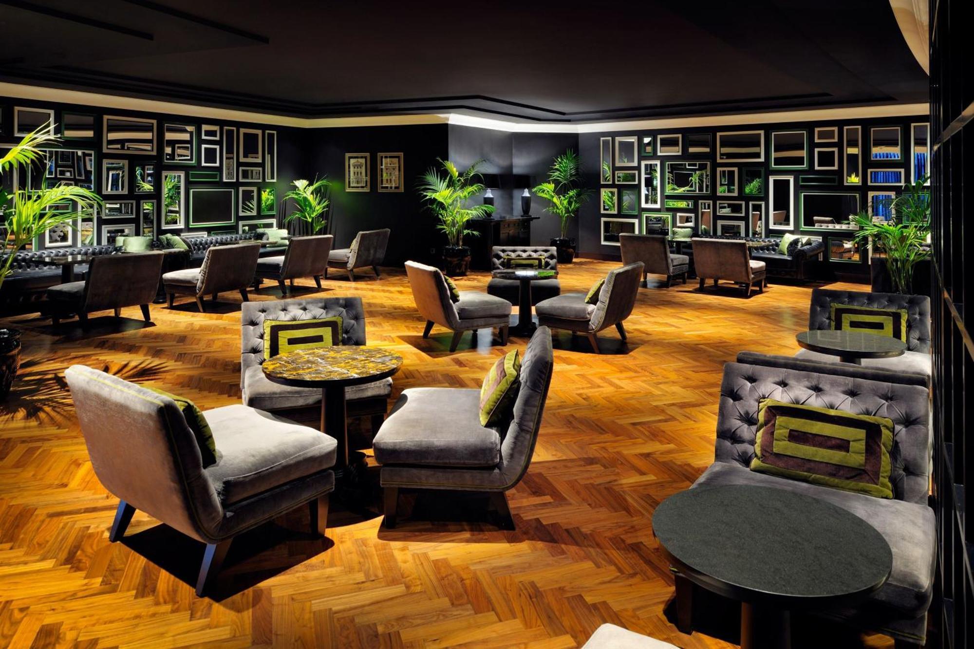 Jw Marriott Marquis Hotel 5*