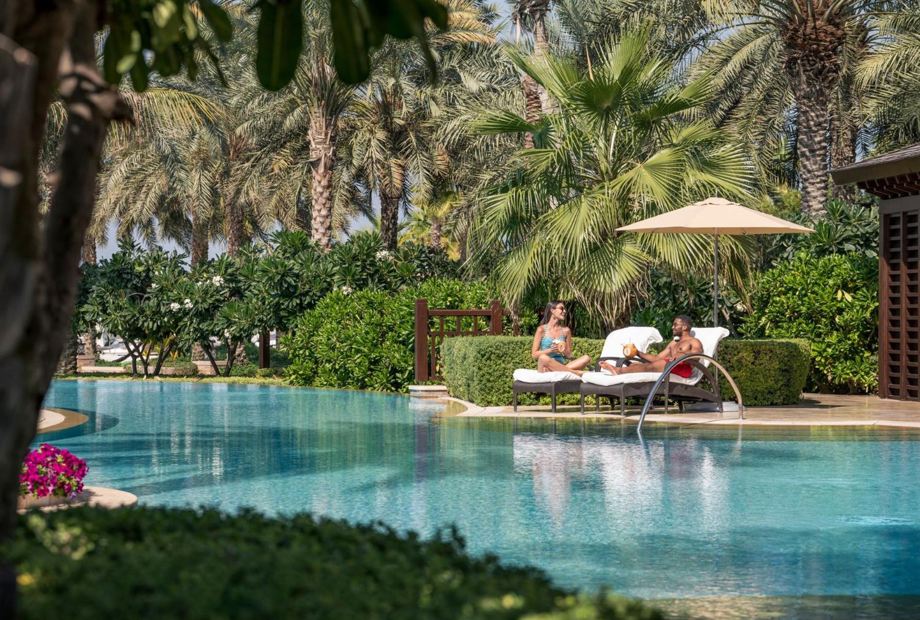 Four Seasons At Jumeirah Dubai