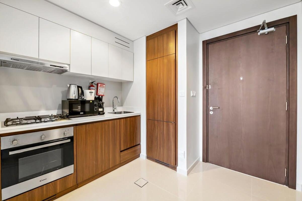 Apartment Silkhaus Burj Khalifa View Cozy Studio With Bedroom