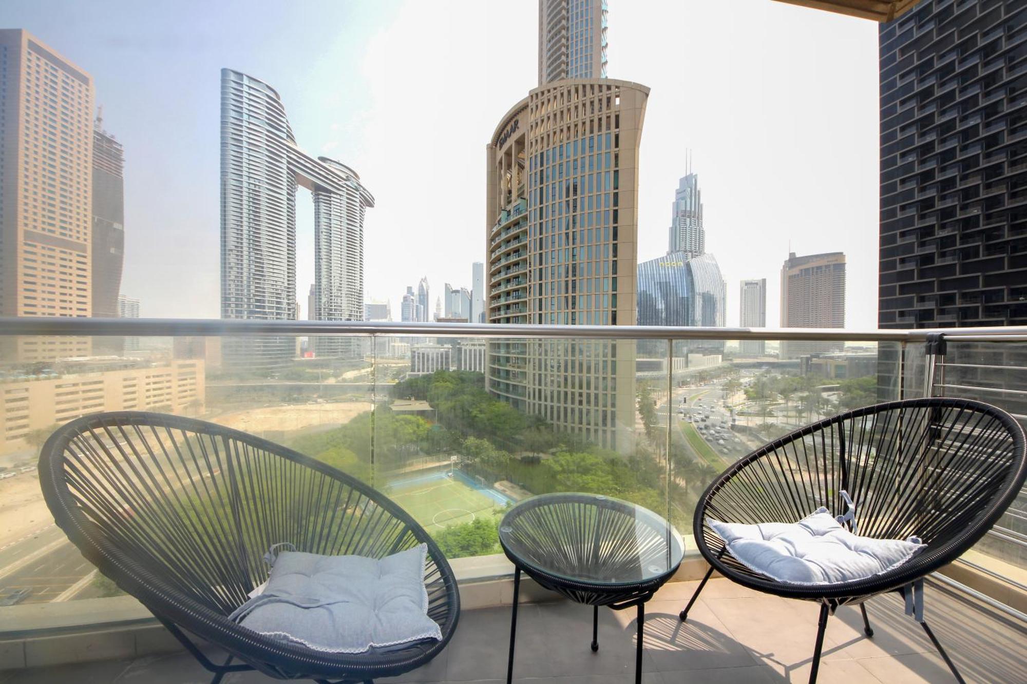 Spectacular 1bhk Near Mall In The Lofts East - Truebleu Homes *