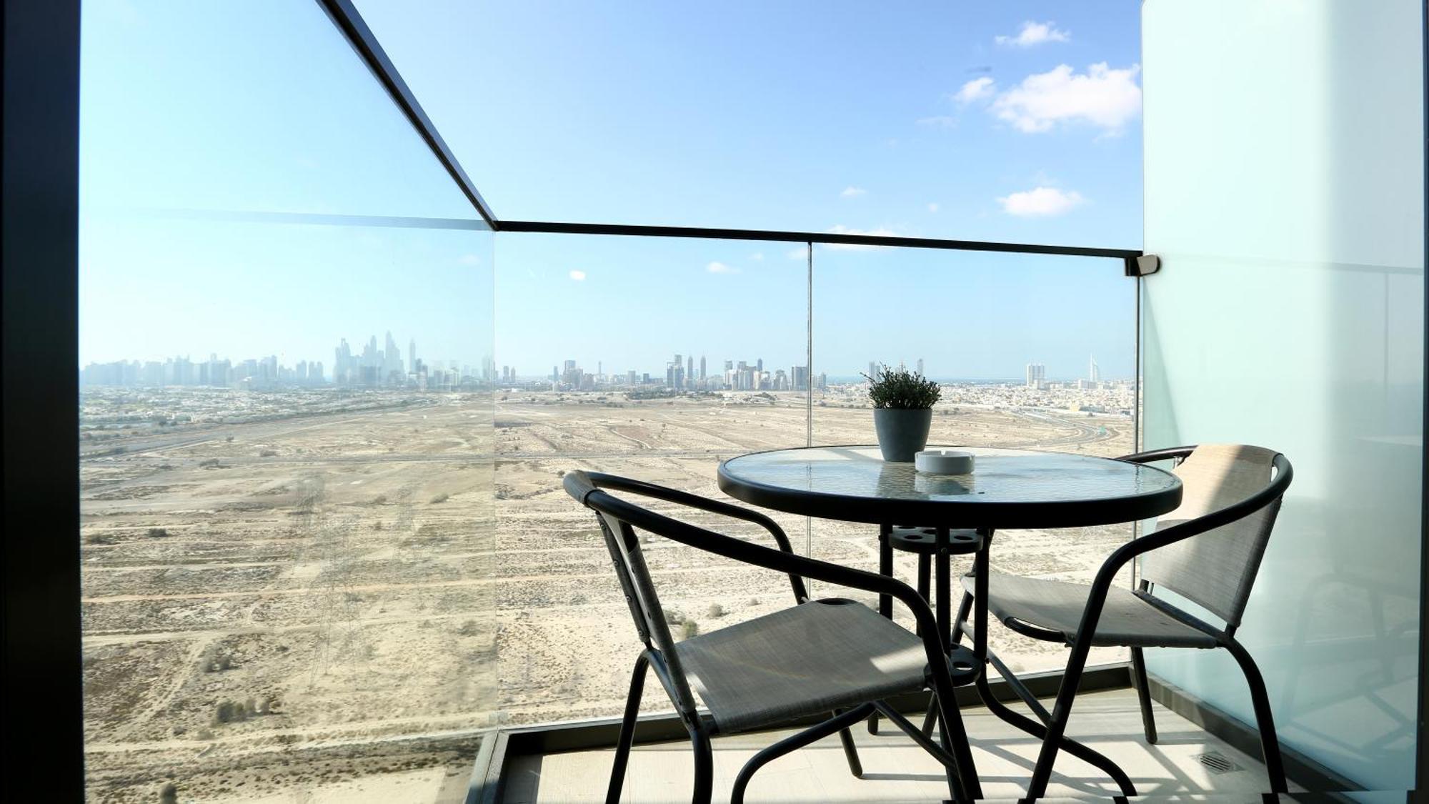 Brown Stone - View Bloom Dubai