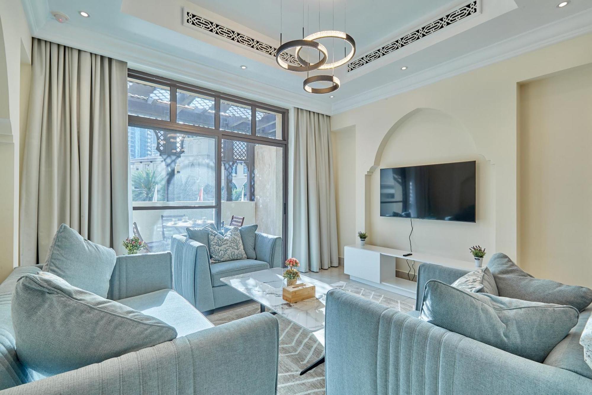 Apartment Golden Homes Souk Al Bahar Burj Khalifa View Tajer Residences 1br Mint Avenue Near , Mall & Burj Khalifa Dubai