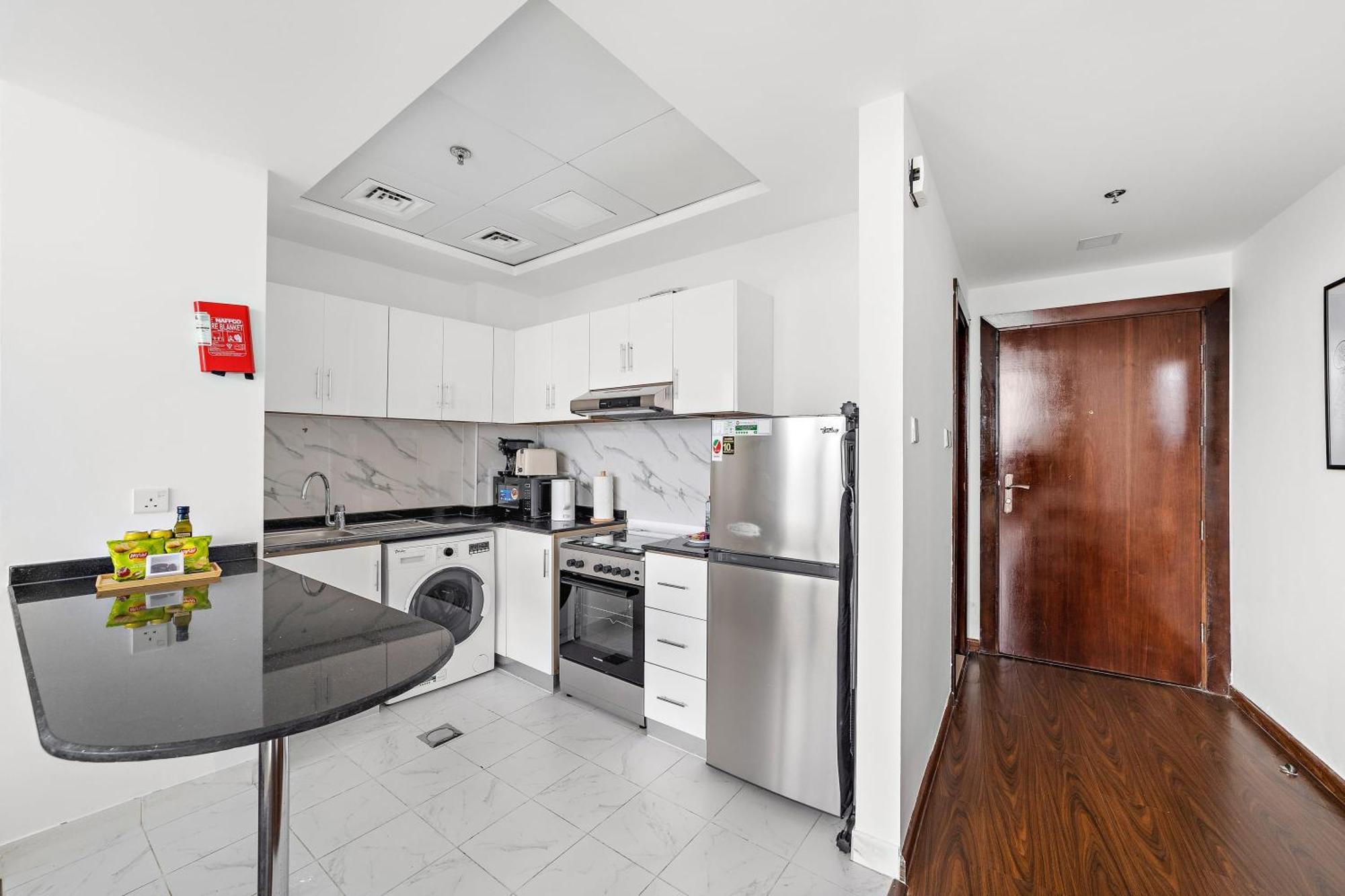 Silkhaus Chic Luxury Opposite Silicon Oasis Shopping Mall Apartment