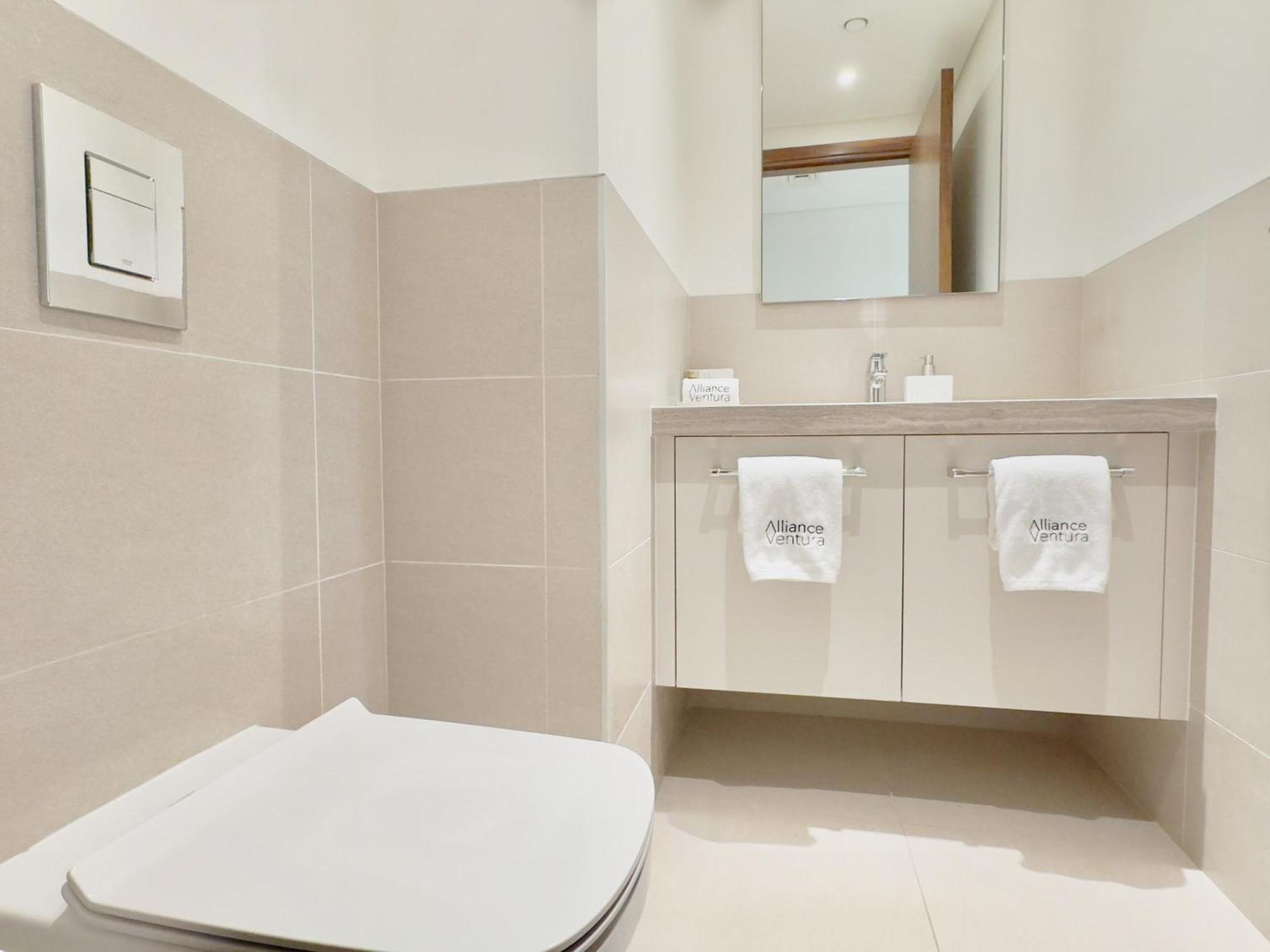 Spacious And Vibrant 1br In Boulevard Heights