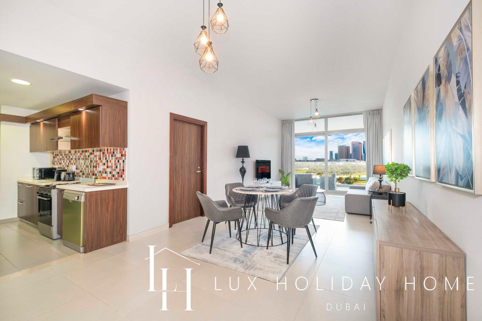 Lux - Opulent Island Burj Khalifa View 1 Apartment Dubai