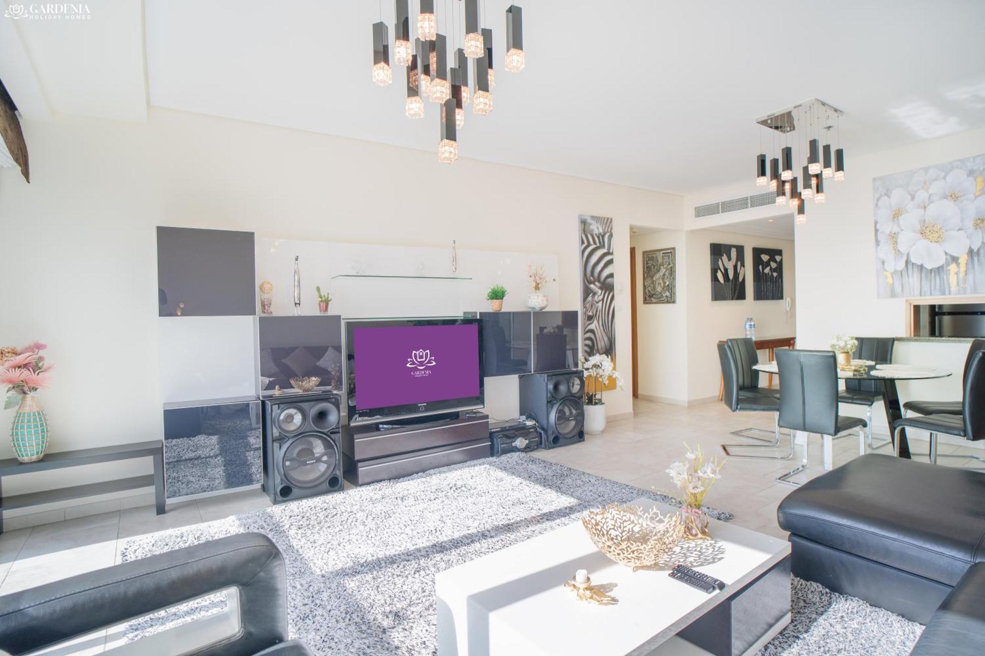 Apartment Gardenia Al Fattan Marine Suites: Beachfront Luxury With Sea Views