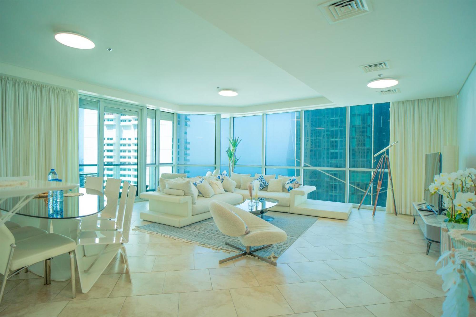 Gardenia Al Fattan Marine Suites: Beachfront Luxury With Sea Views