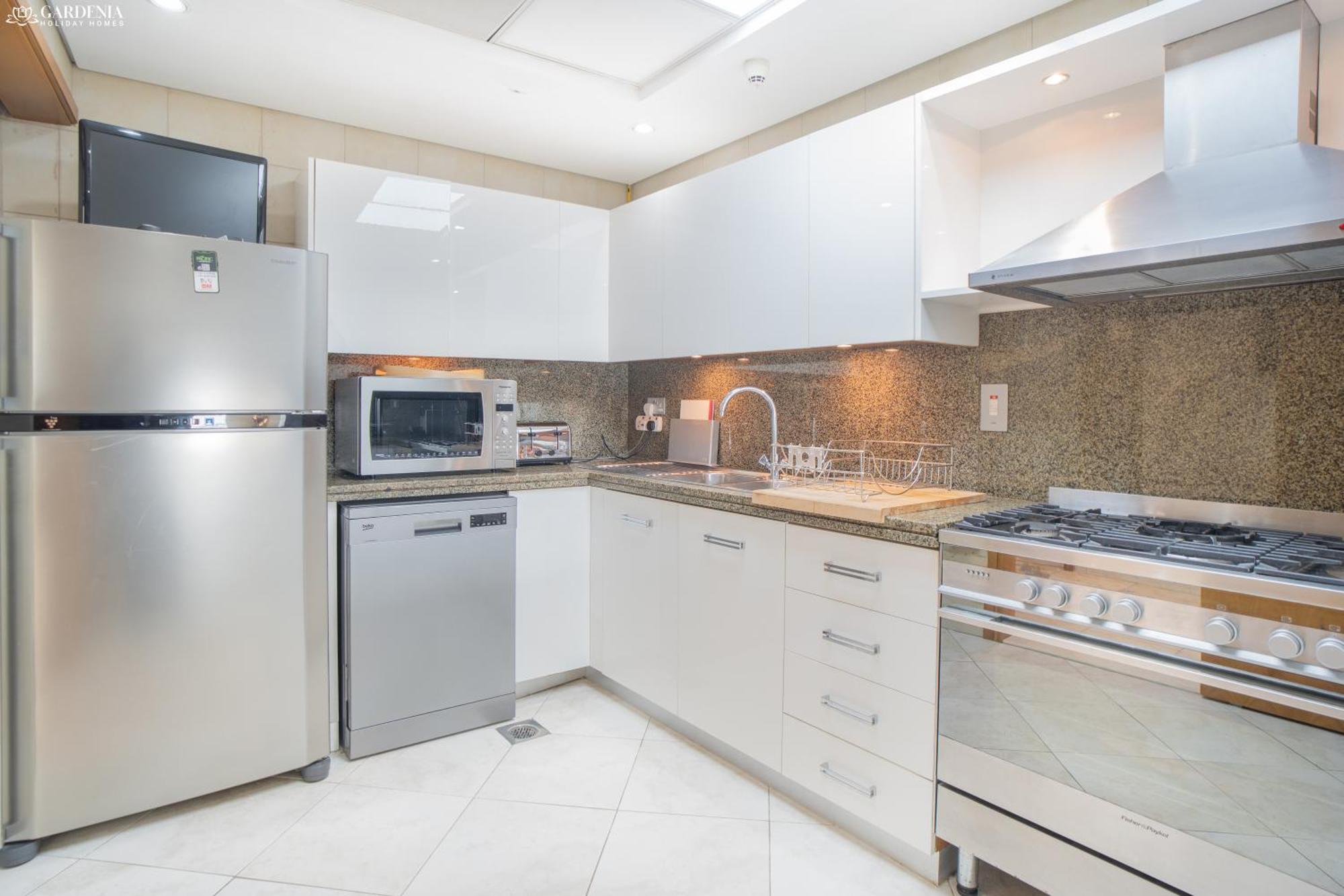 Gardenia Al Fattan Marine Suites: Beachfront Luxury With Sea Views Dubai