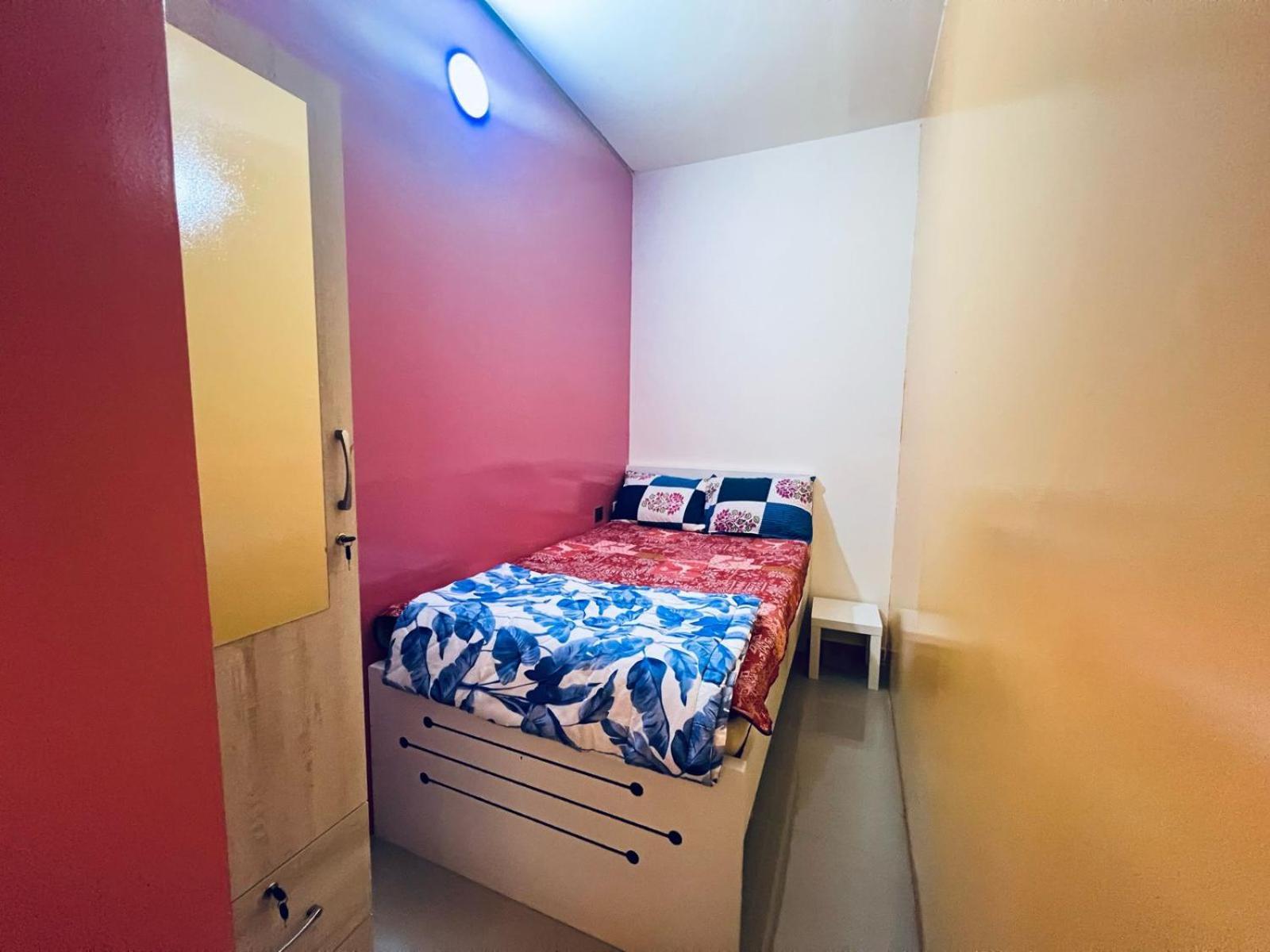 Moon Backpackers Burjman Exit 2, Family Partitions, Loft Partitions, Homestay Dubai