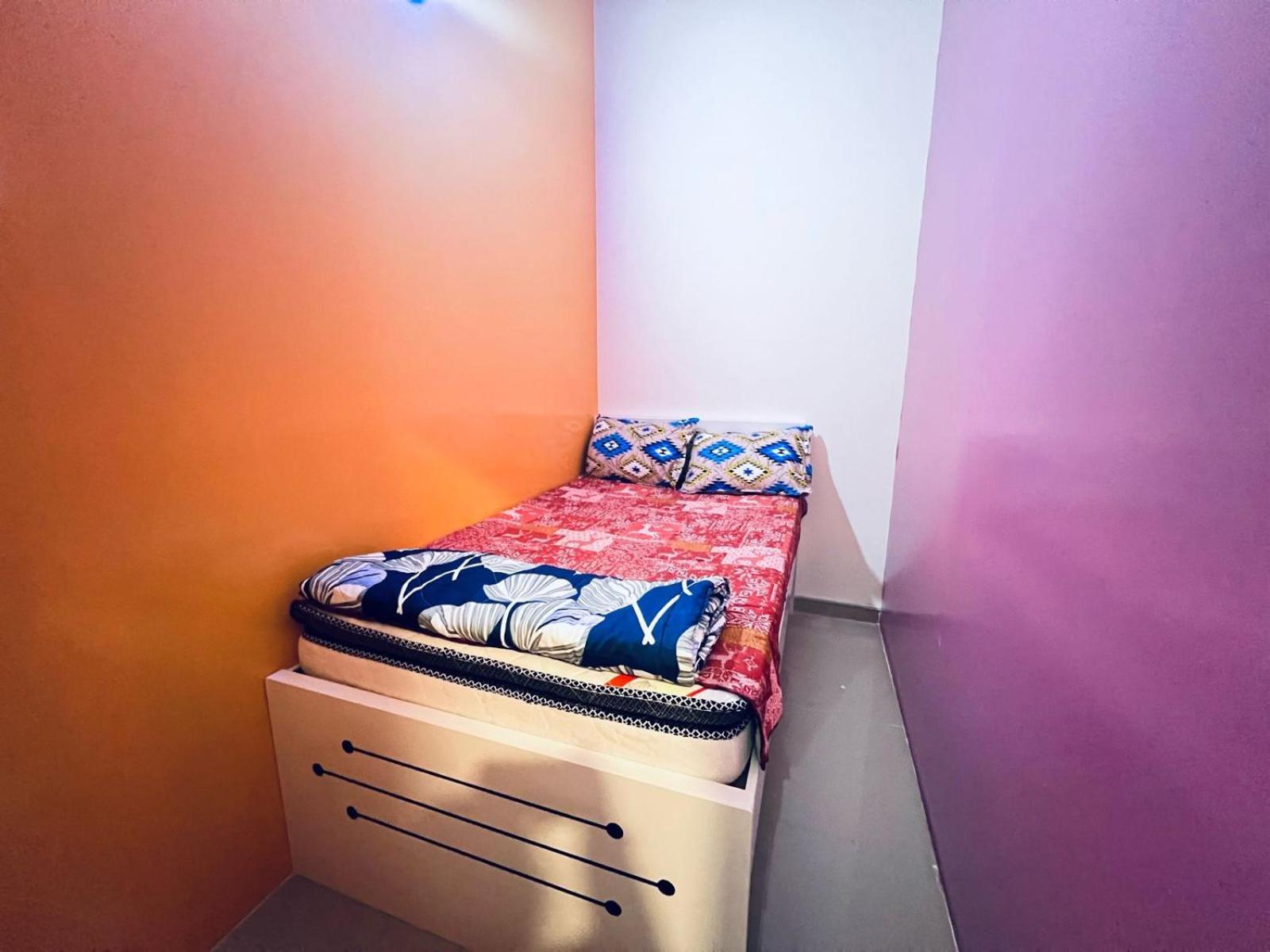 Moon Backpackers Burjman Exit 2, Family Partitions, Loft Partitions, Homestay Dubai