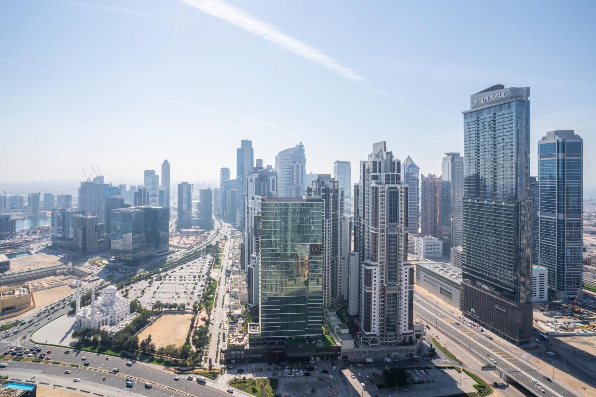 Cozy At Floor With Views 177bc-2 * Dubai