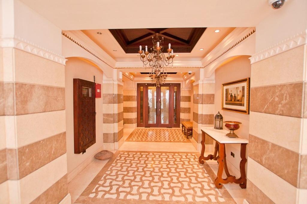 Walk To Mall Yansoon 7 * Dubai