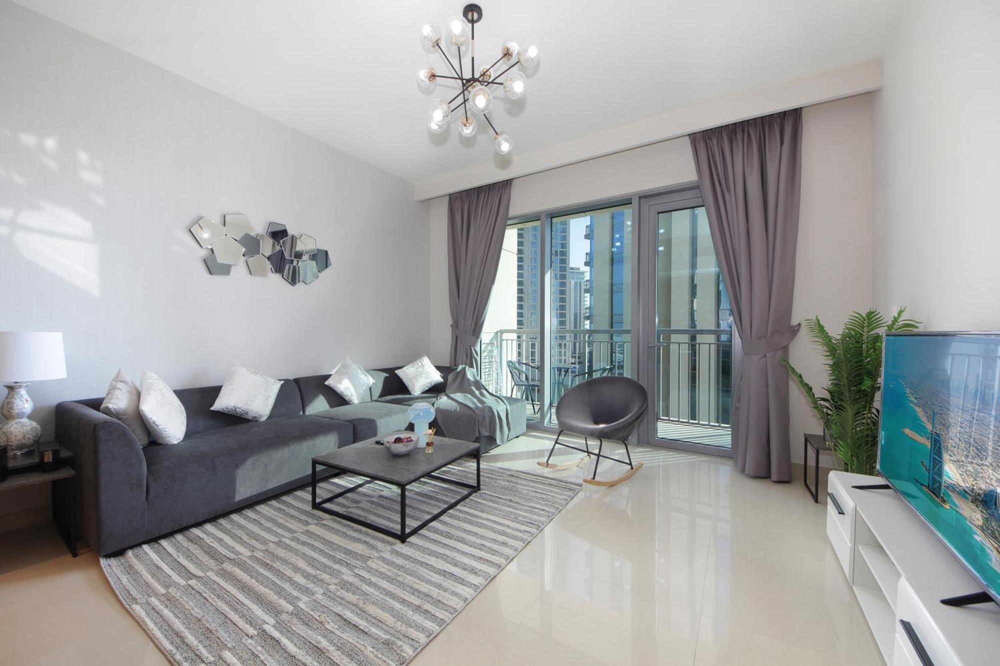 Elegant Waterfront 1bhk In Creek Harbour * Dubai