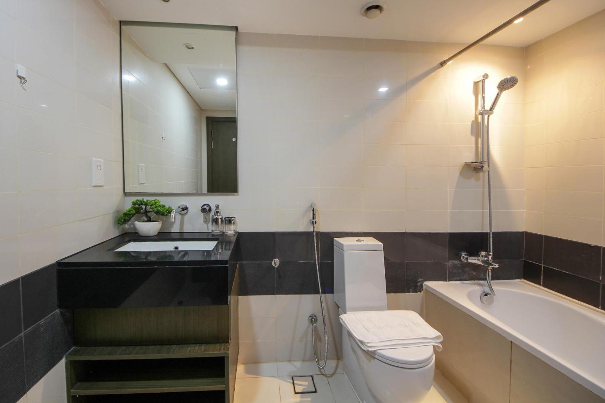 Apartment Spectacular 1bhk Near Mall In The Lofts East - Truebleu Homes