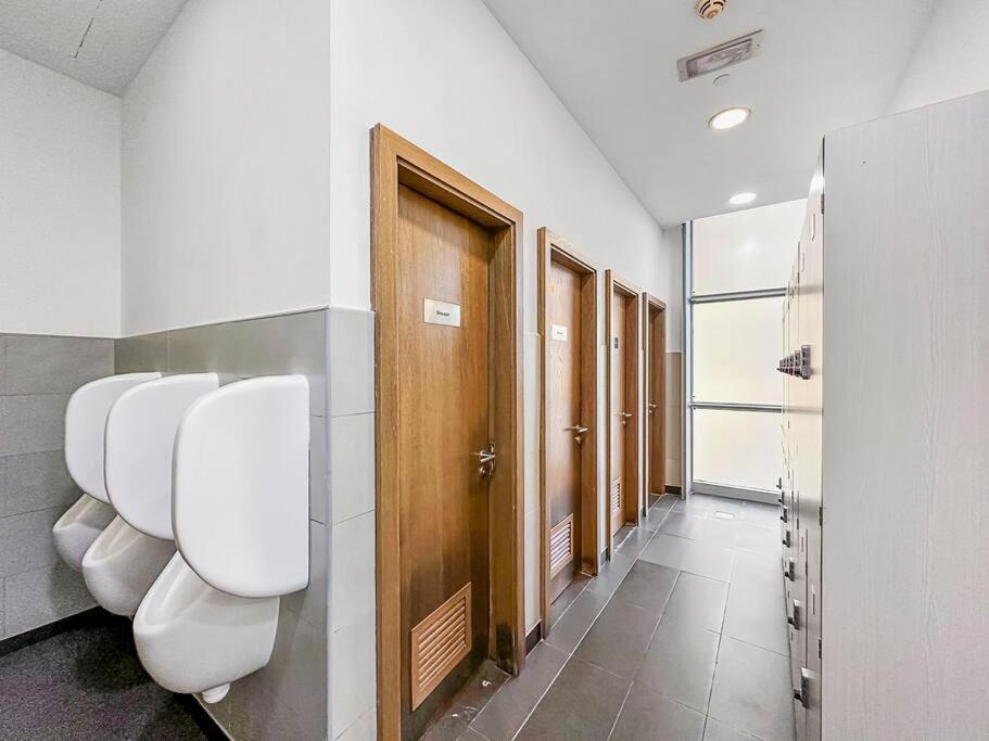 First Class 2br Newly Designed In Difc *