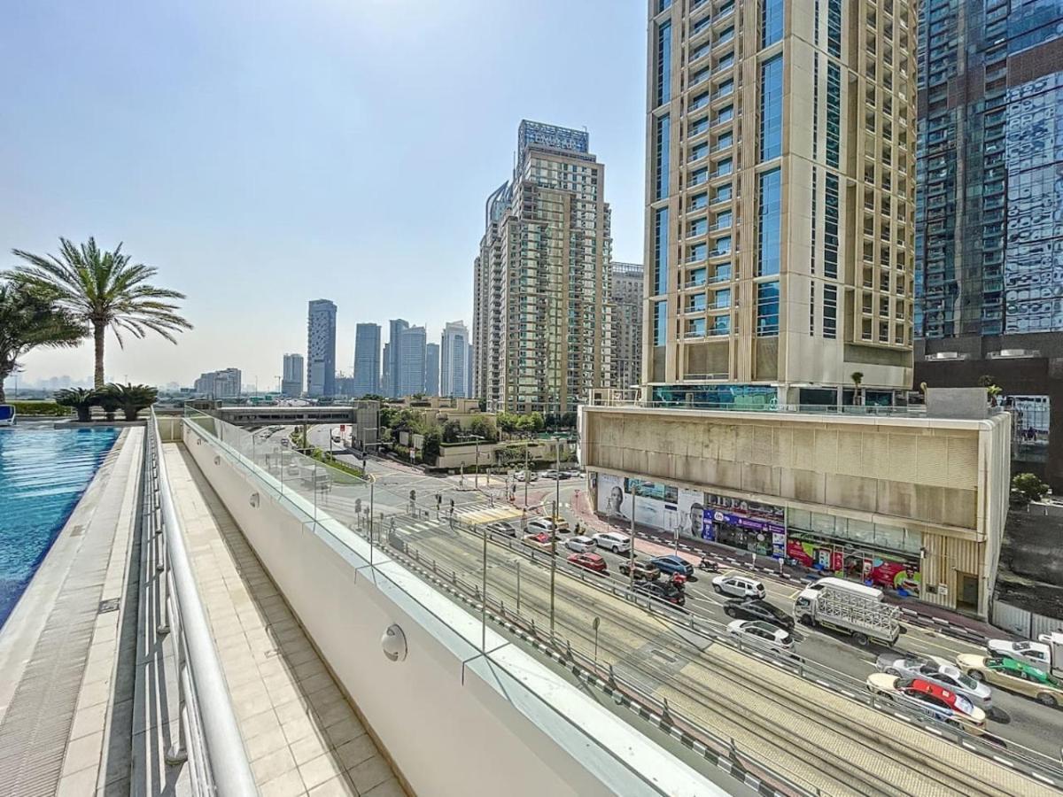 Mag 218 Tower - Elegant One Bedroom Apartment *