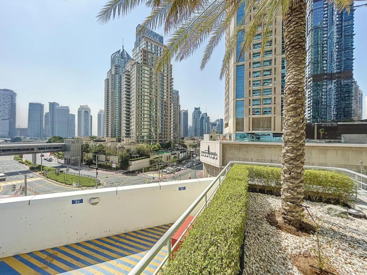 Mag 218 Tower - Elegant One Bedroom Apartment