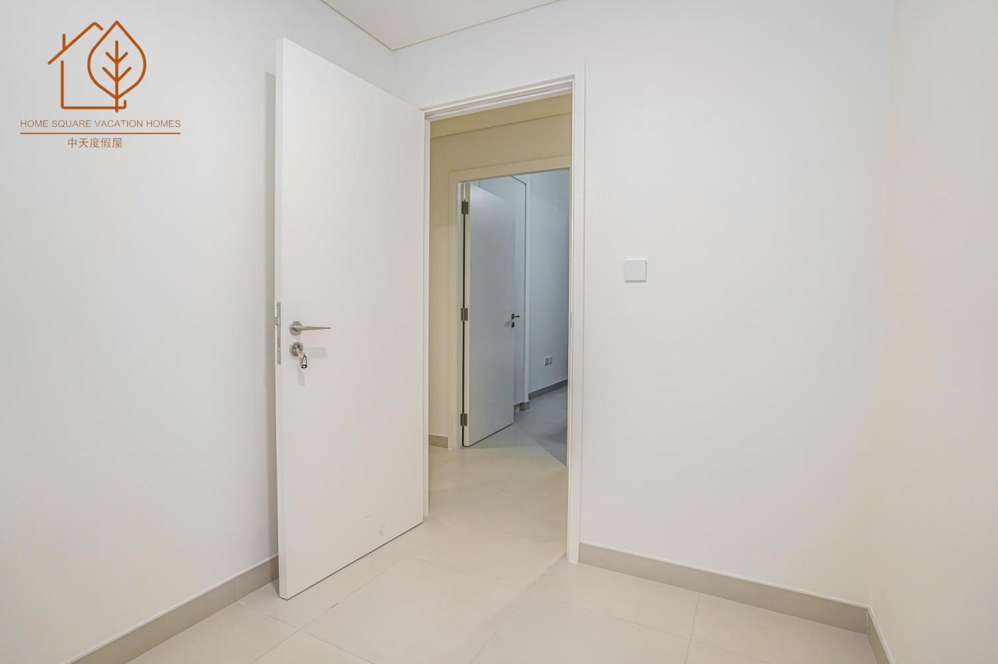 Apartment Family With Burj Views From Floor 172bc-3