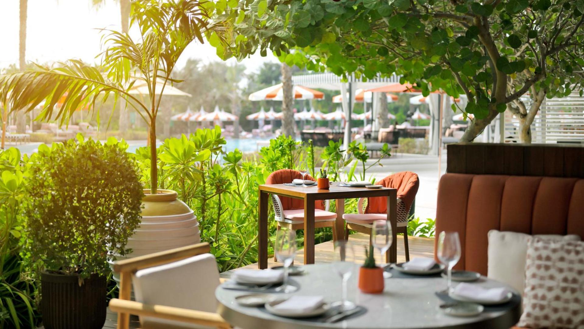 Hotel Banyan Tree At Bluewaters 5*