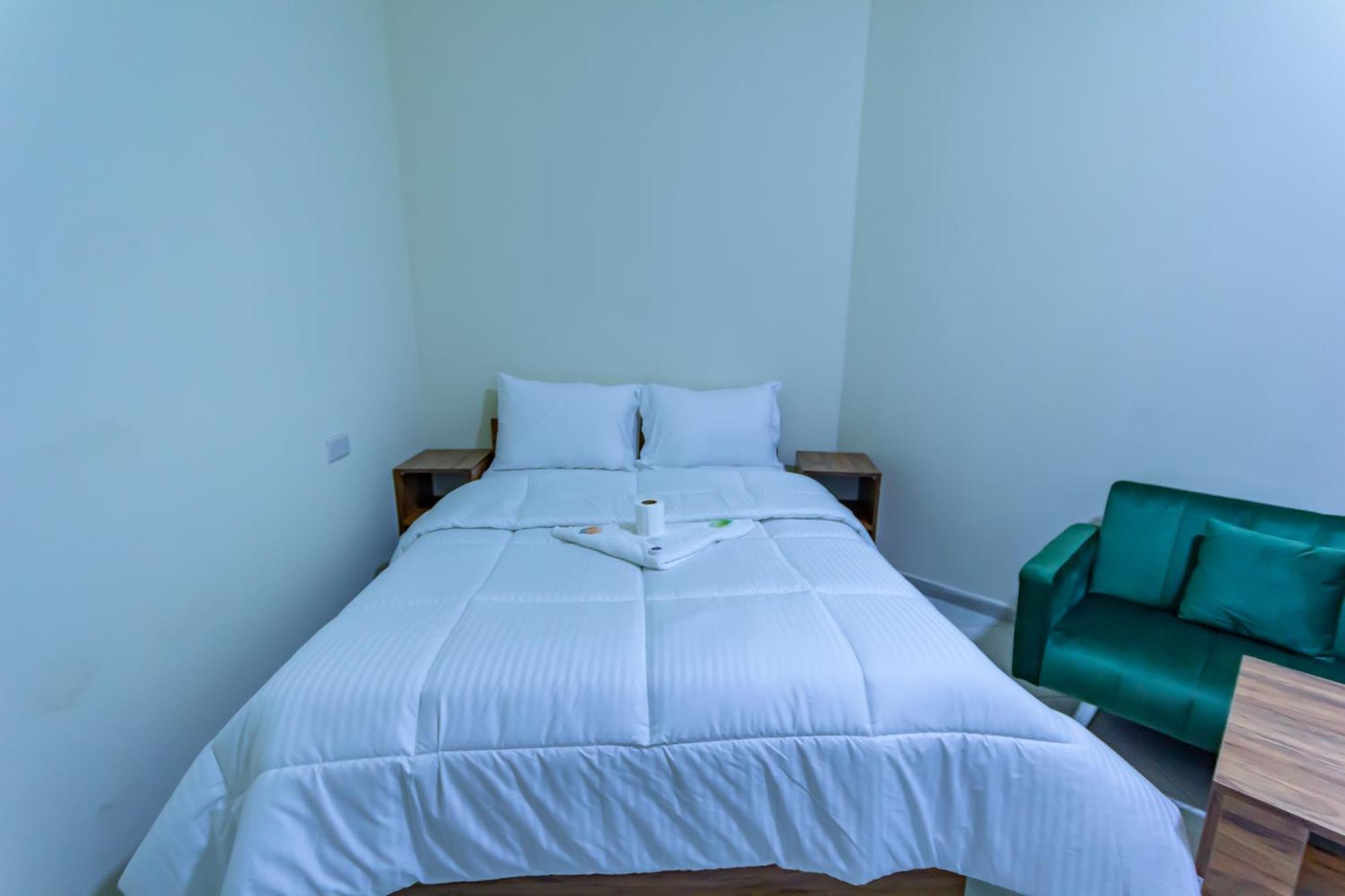 Relaxing Private In Compound Housing Near Burj Alarab 124 * Dubai