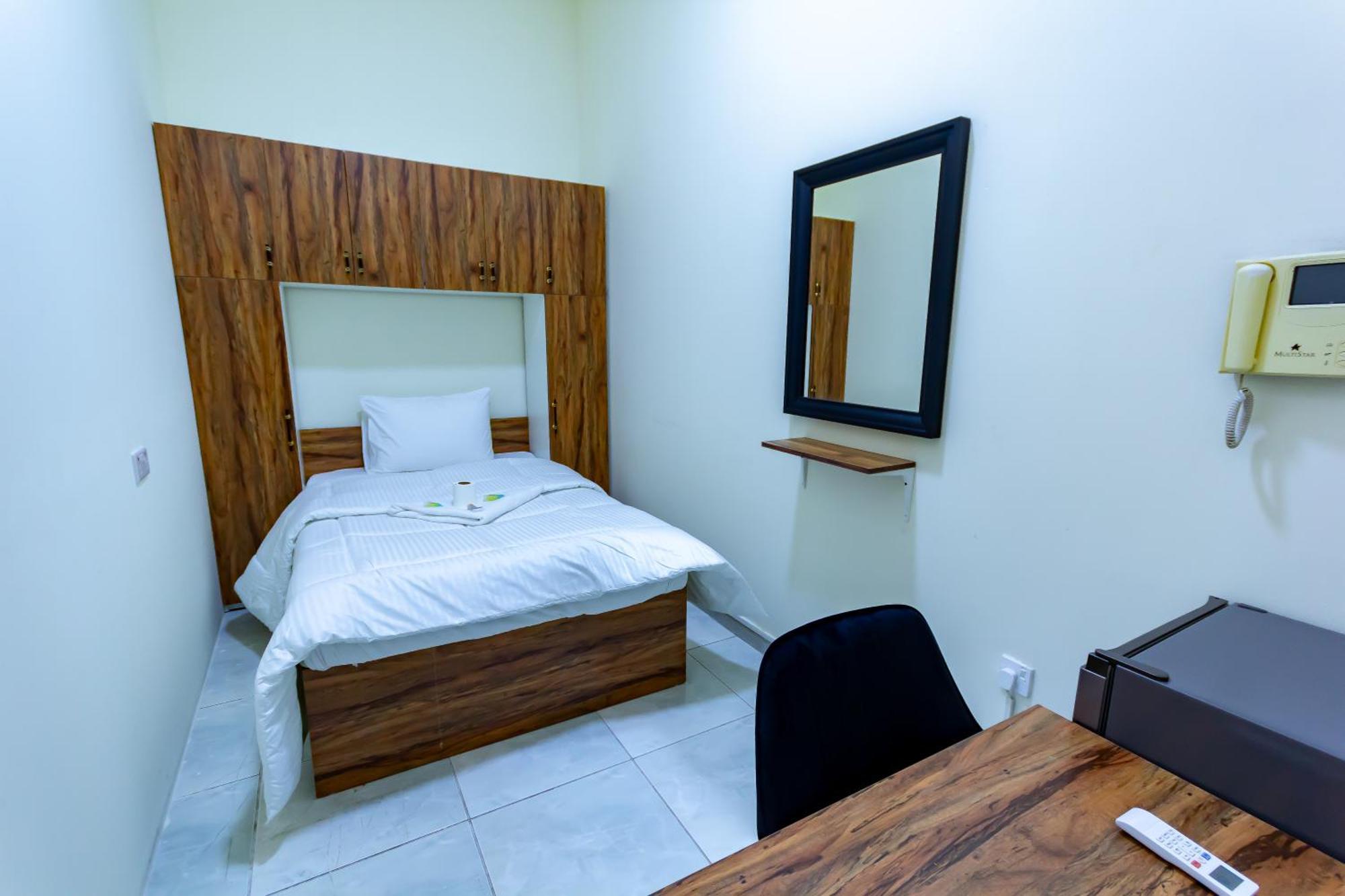 Relaxing Private In Compound Housing Near Burj Alarab 124 Homestay *