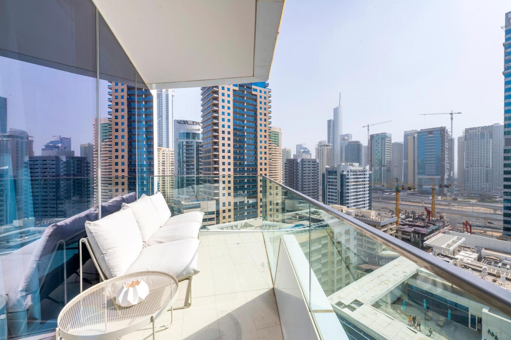 Ultra Luxury Marina - Stella Maris Tower Apartment Dubai