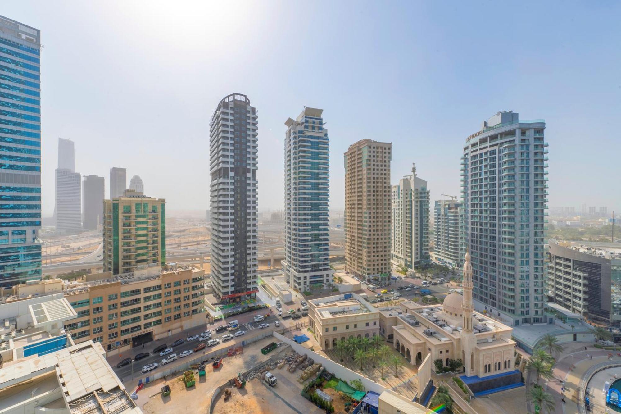 Ultra Luxury Marina - Stella Maris Tower