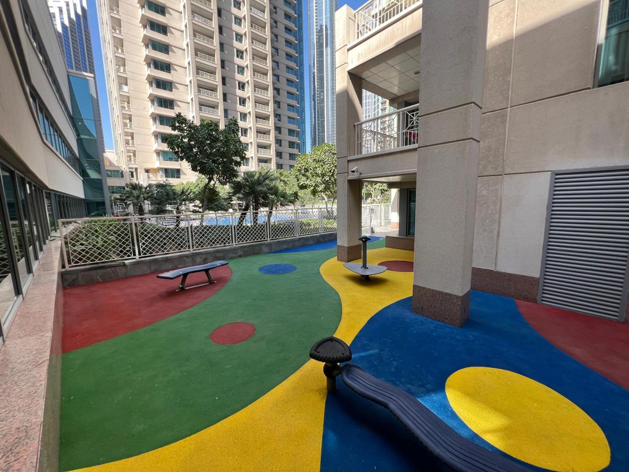 Prestige Living 2br With Full Burj Khalifa And Fountain View By Apartment
