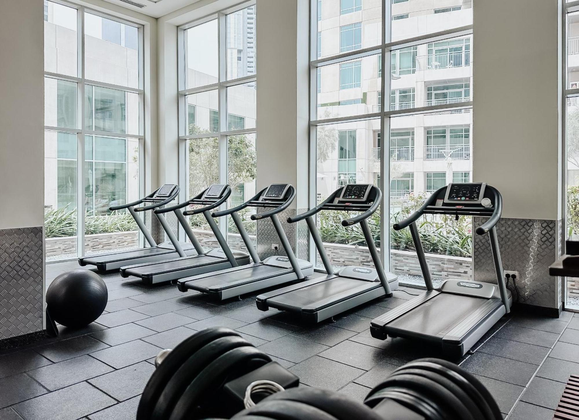 Boutique Living - Burj Views - Renovated