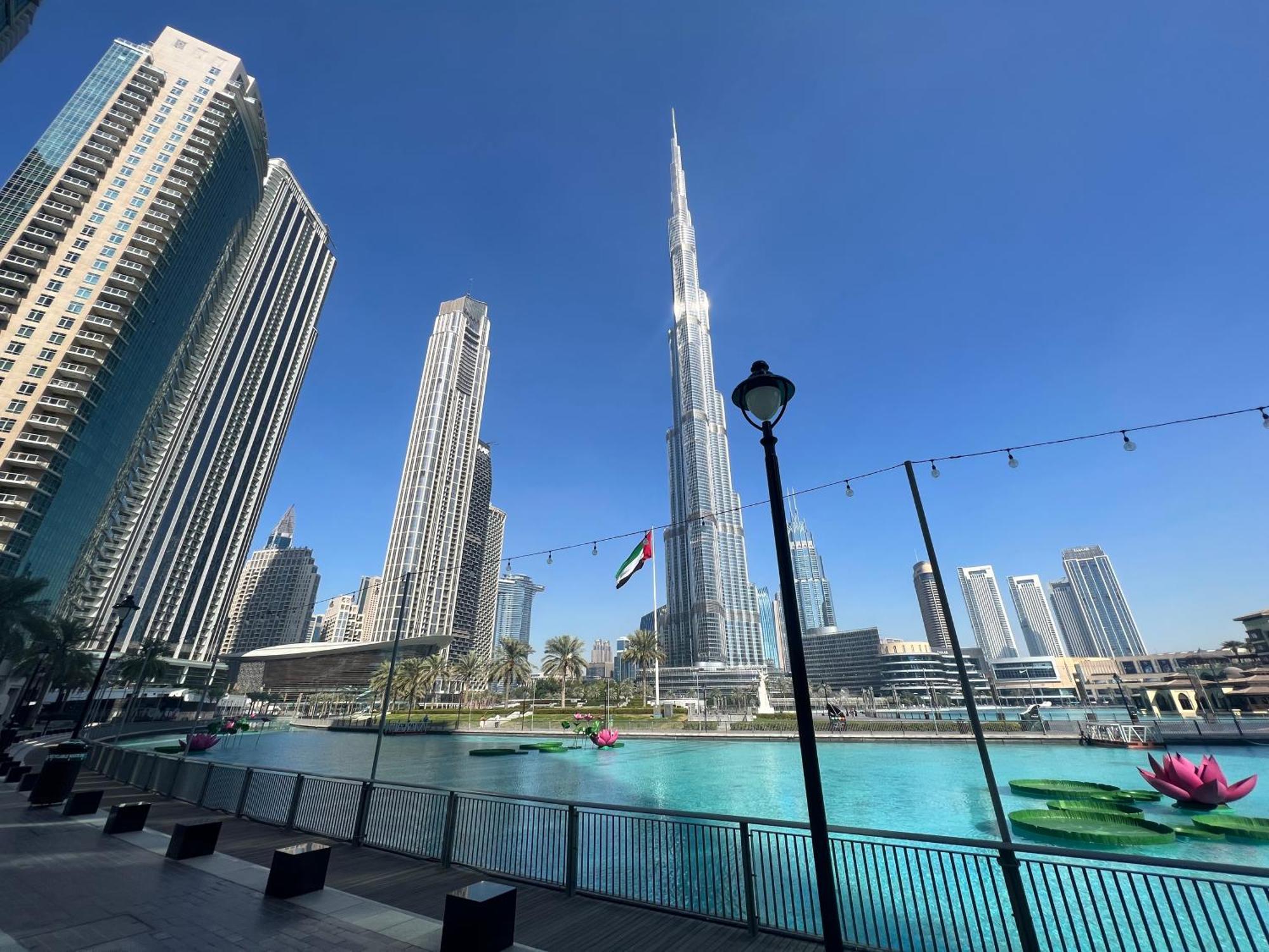Apartment Prestige Living 2br With Full Burj Khalifa And Fountain View By