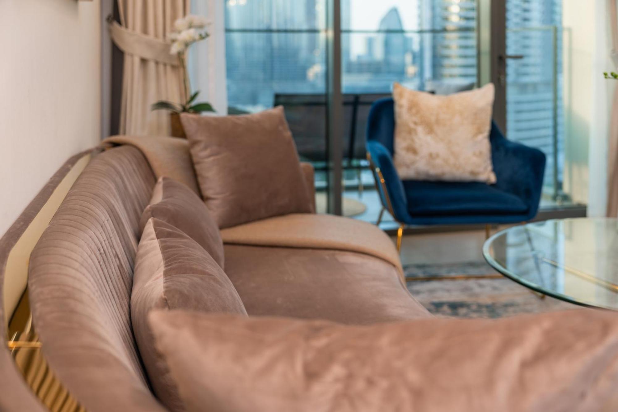 Prime Retreats @ Burj Royale By Emaar Apartment