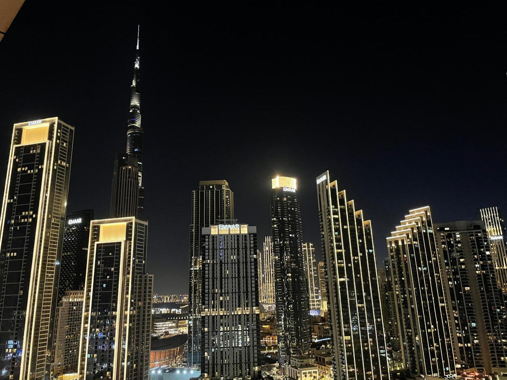 Burj Khalifa Views 2br With Infinity Pool Downtown *