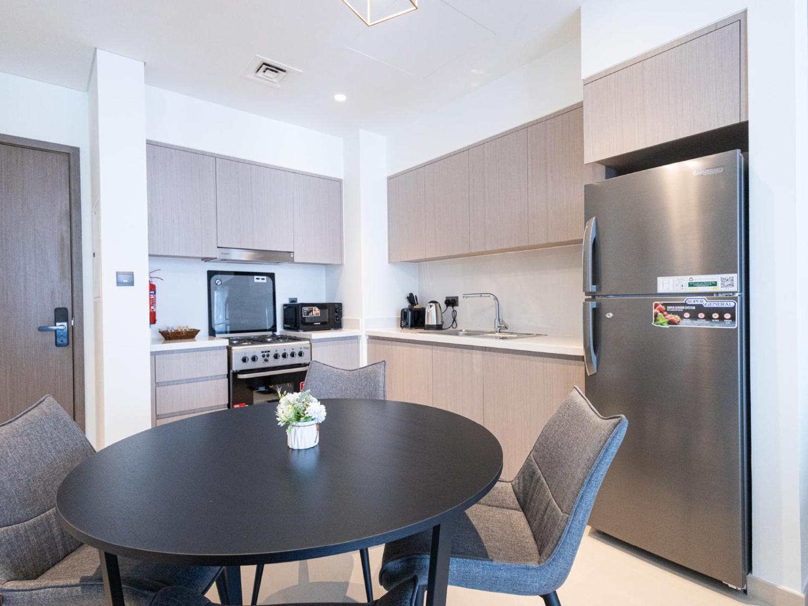 Apartment Mh- Act Tower - Downtown 1bhk-ref4102 *