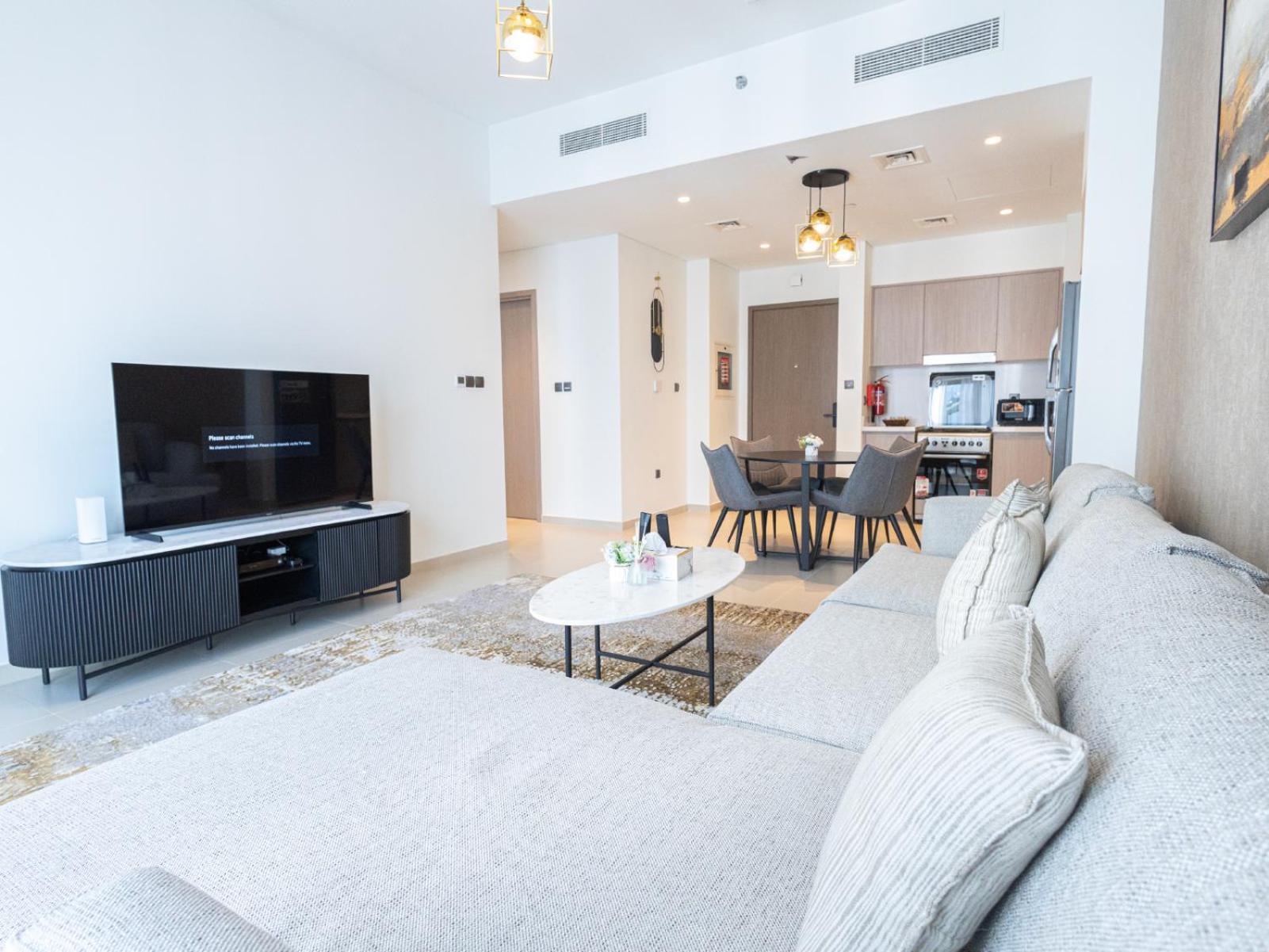 Apartment Mh- Act Tower - Downtown 1bhk-ref4102 Dubai
