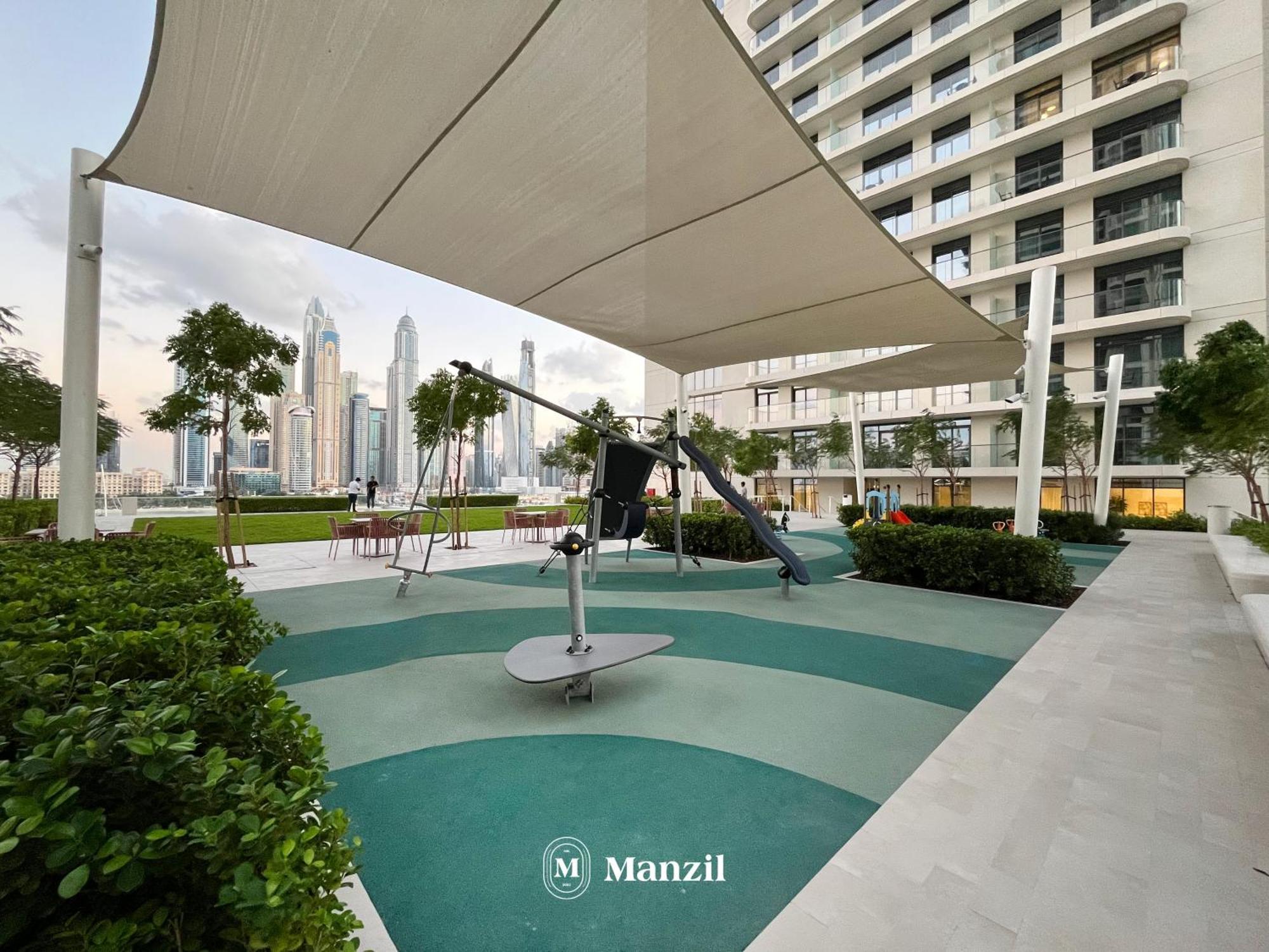 Manzil - 1br In Emaar Beachfront With Private & Marina Access Dubai