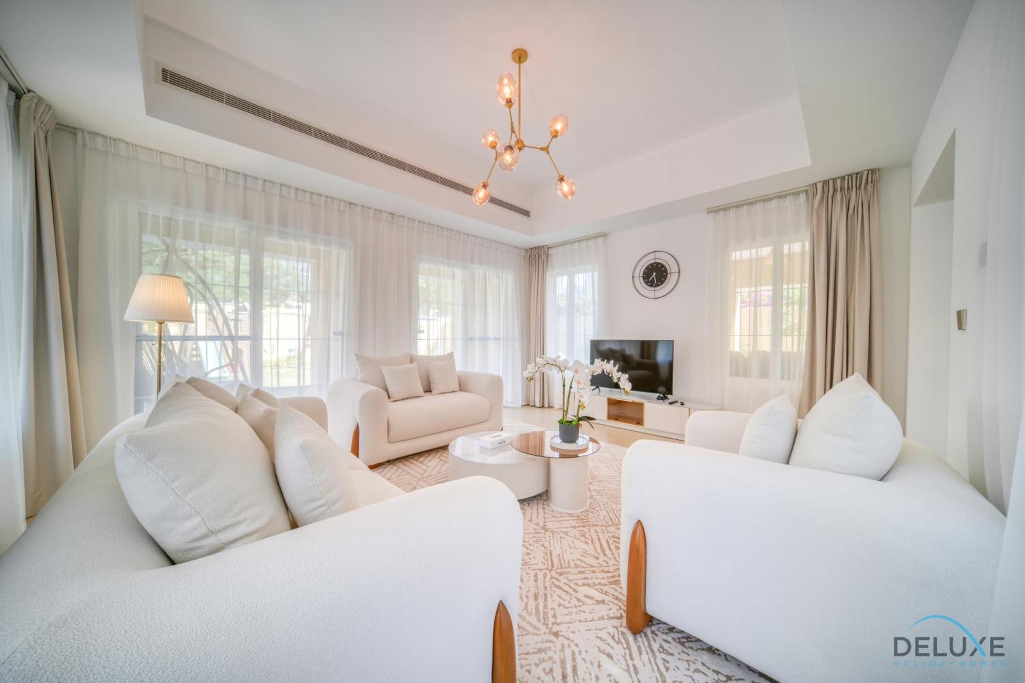 Apartment Luxury 3br With Assistant At Alvorada 4 Arabian Ranches By Deluxe Homes