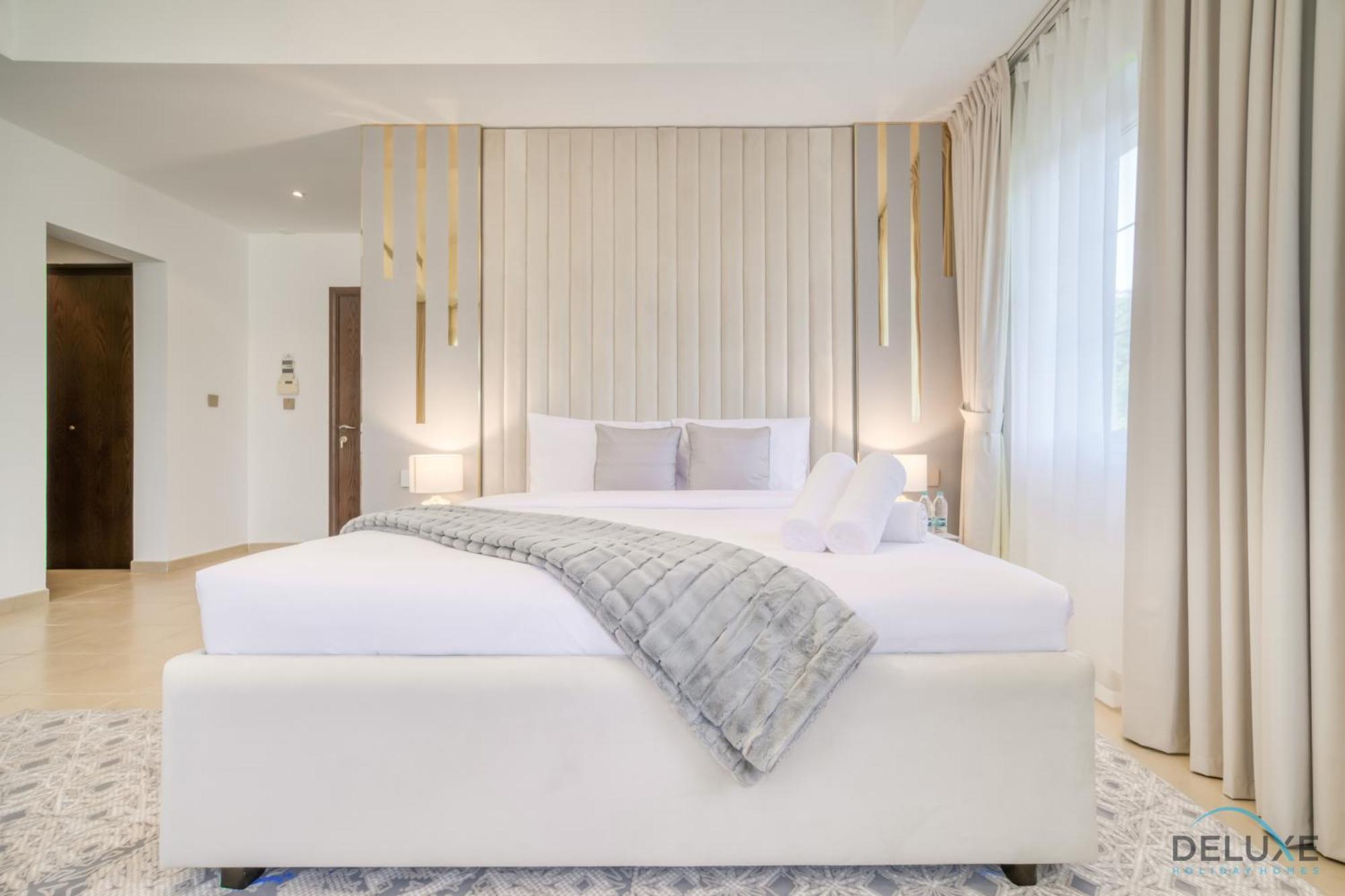 Luxury 3br With Assistant At Alvorada 4 Arabian Ranches By Deluxe Homes Apartment