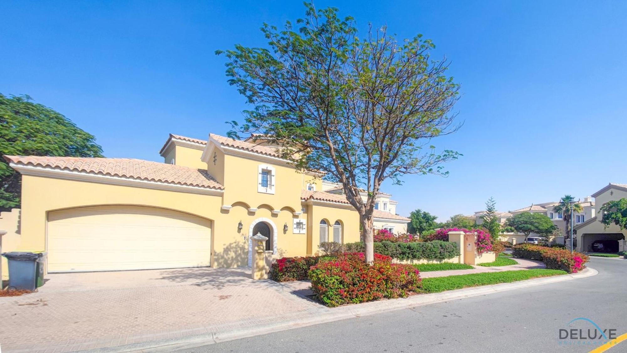 Apartment Luxury 3br With Assistant At Alvorada 4 Arabian Ranches By Deluxe Homes Dubai