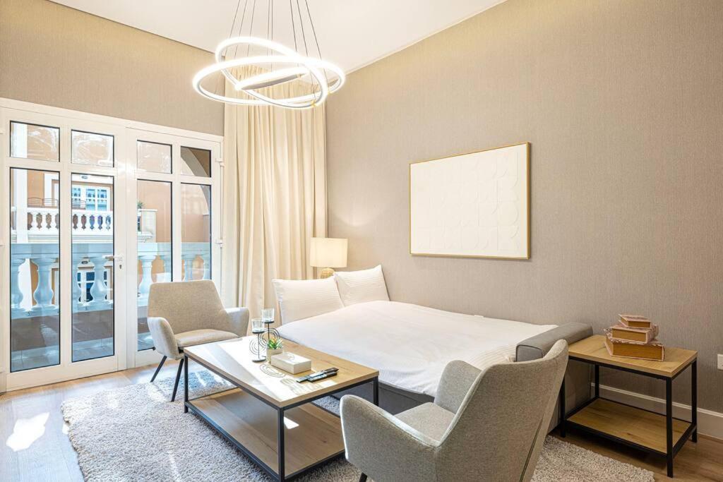 Prime Jvc Retreat 1-bed In Summer Season Community * Dubai