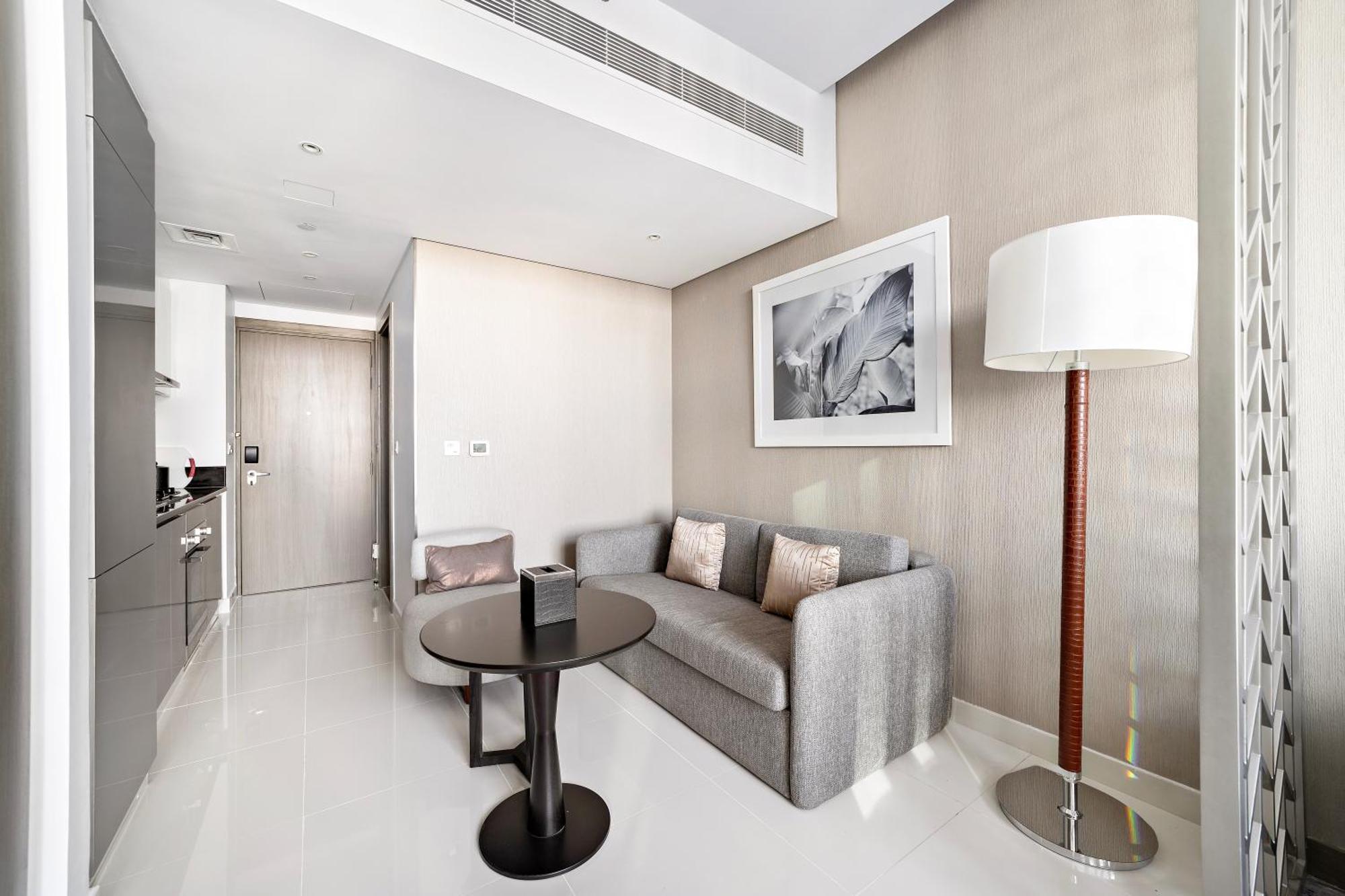Aliving Deluxe Damac Maison Prive Business Bay-1204 Apartment Dubai