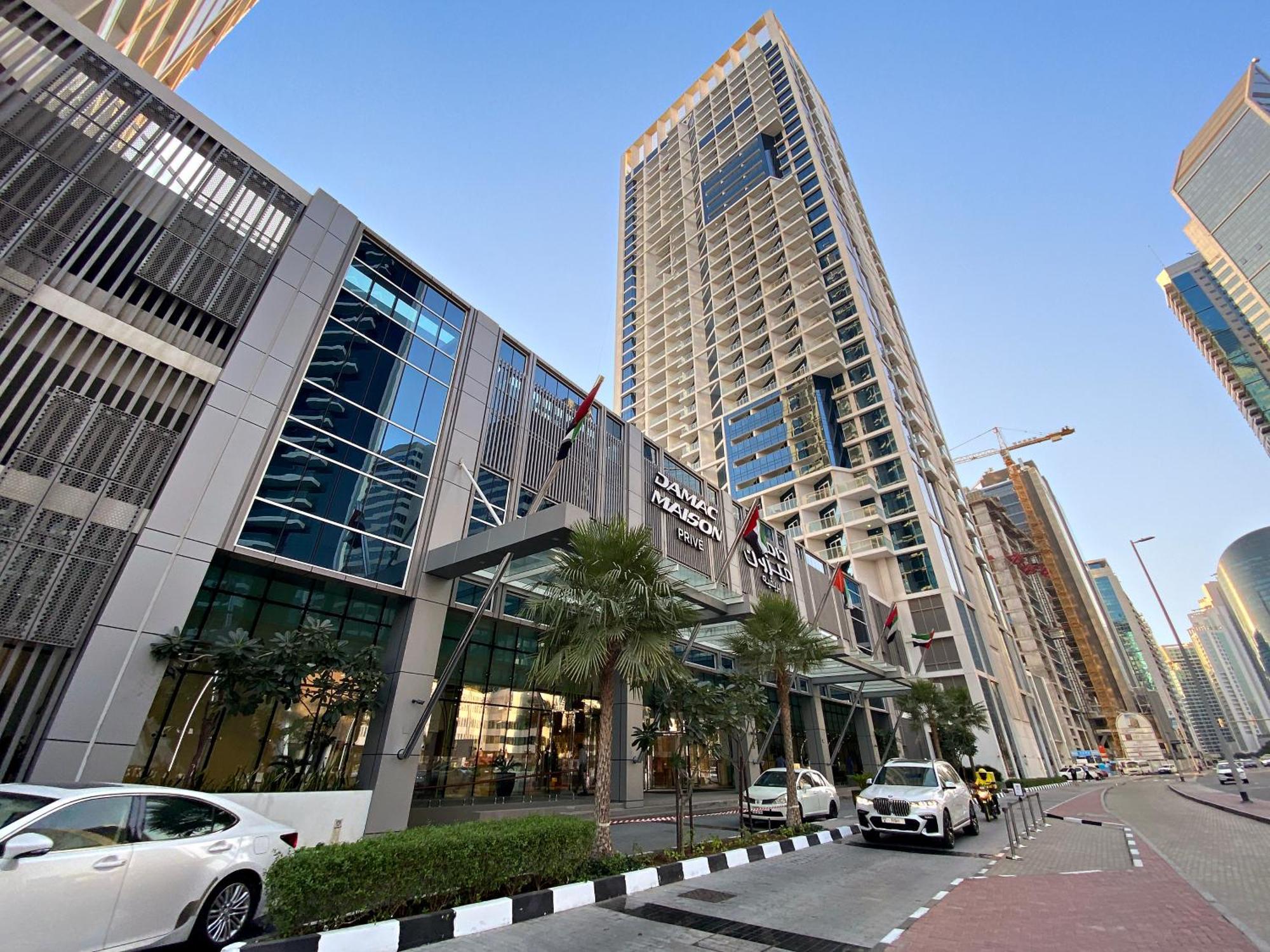 Aliving Deluxe Damac Maison Prive Business Bay-1204 *