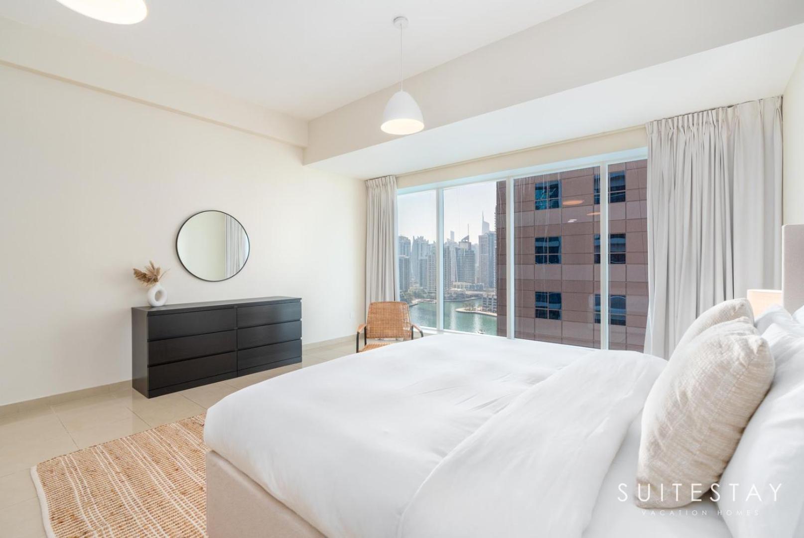 Panoramic Marina Ocean Apartment