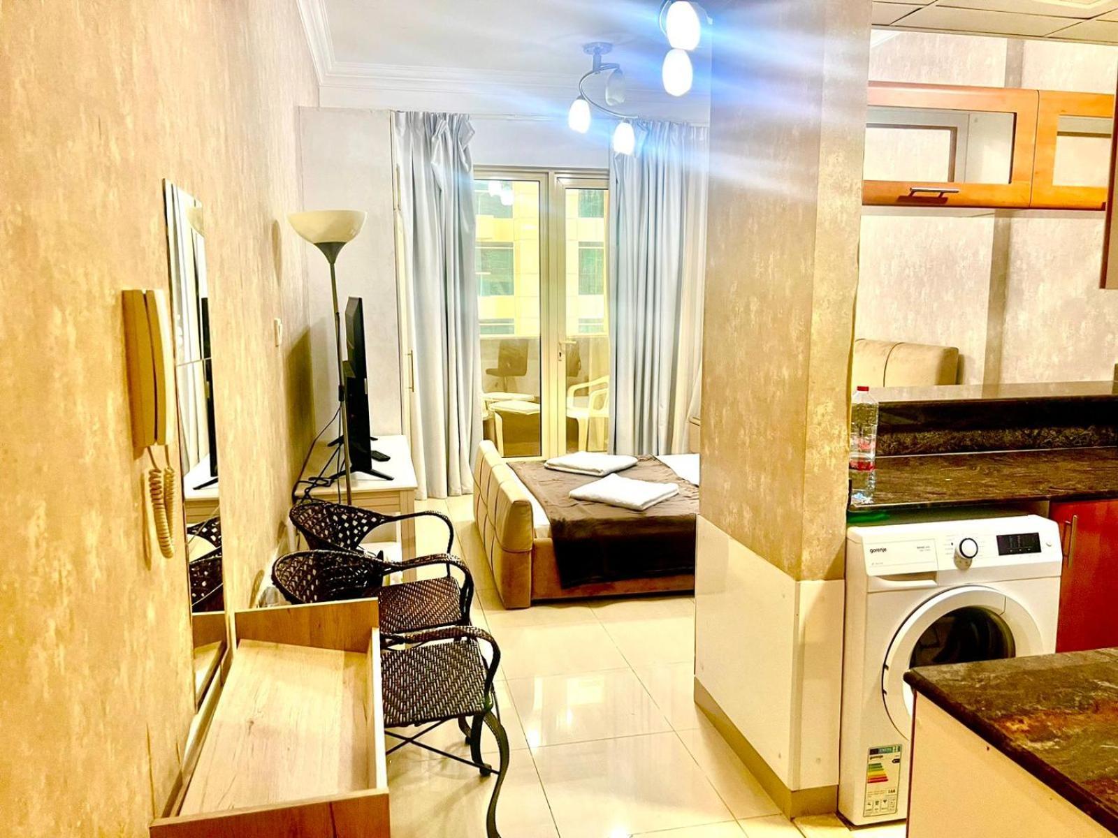 Apartment Brand New And Stylish Furnished Dubai