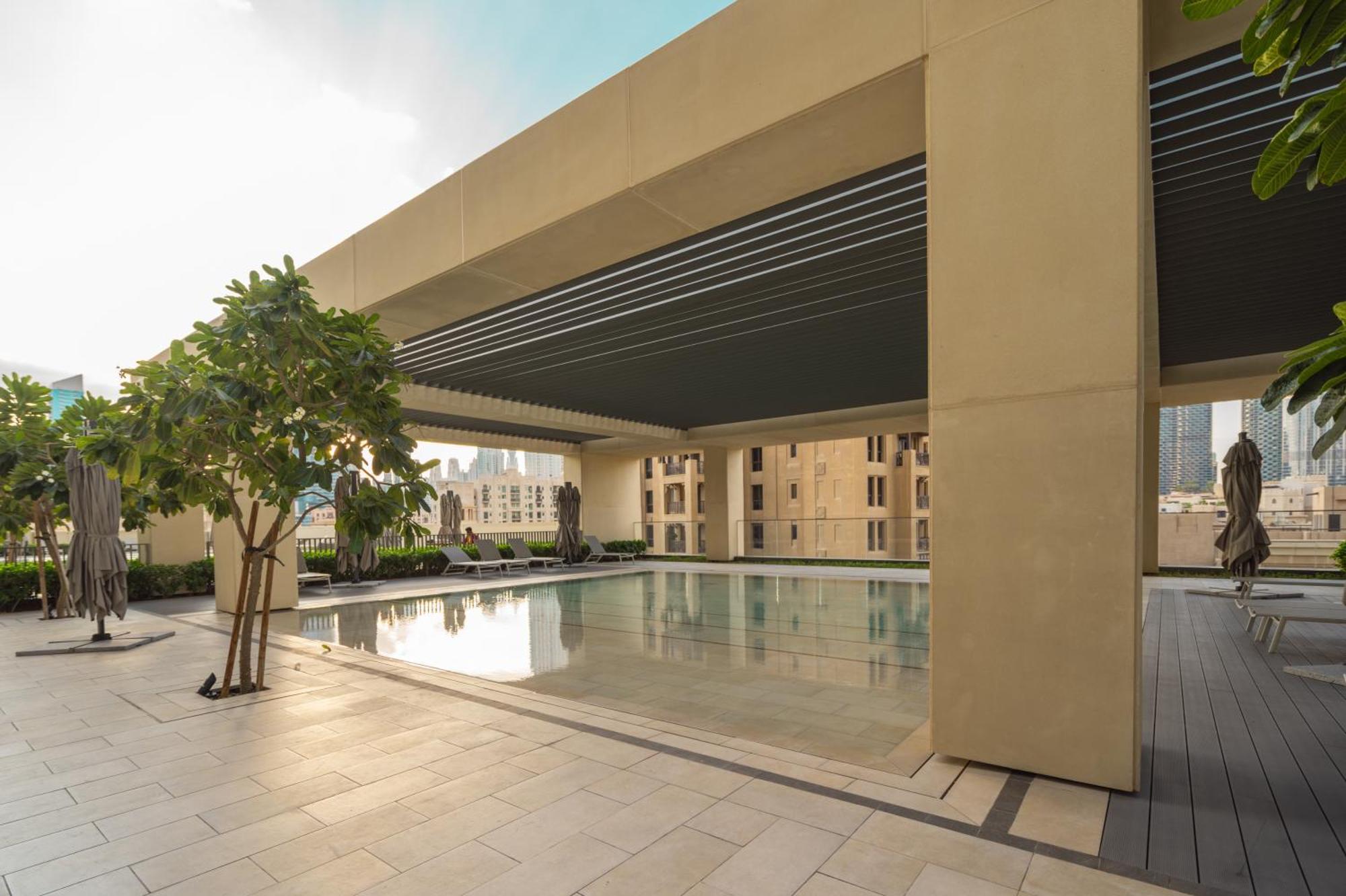 Prime Retreats @ Burj Royale By Emaar Dubai