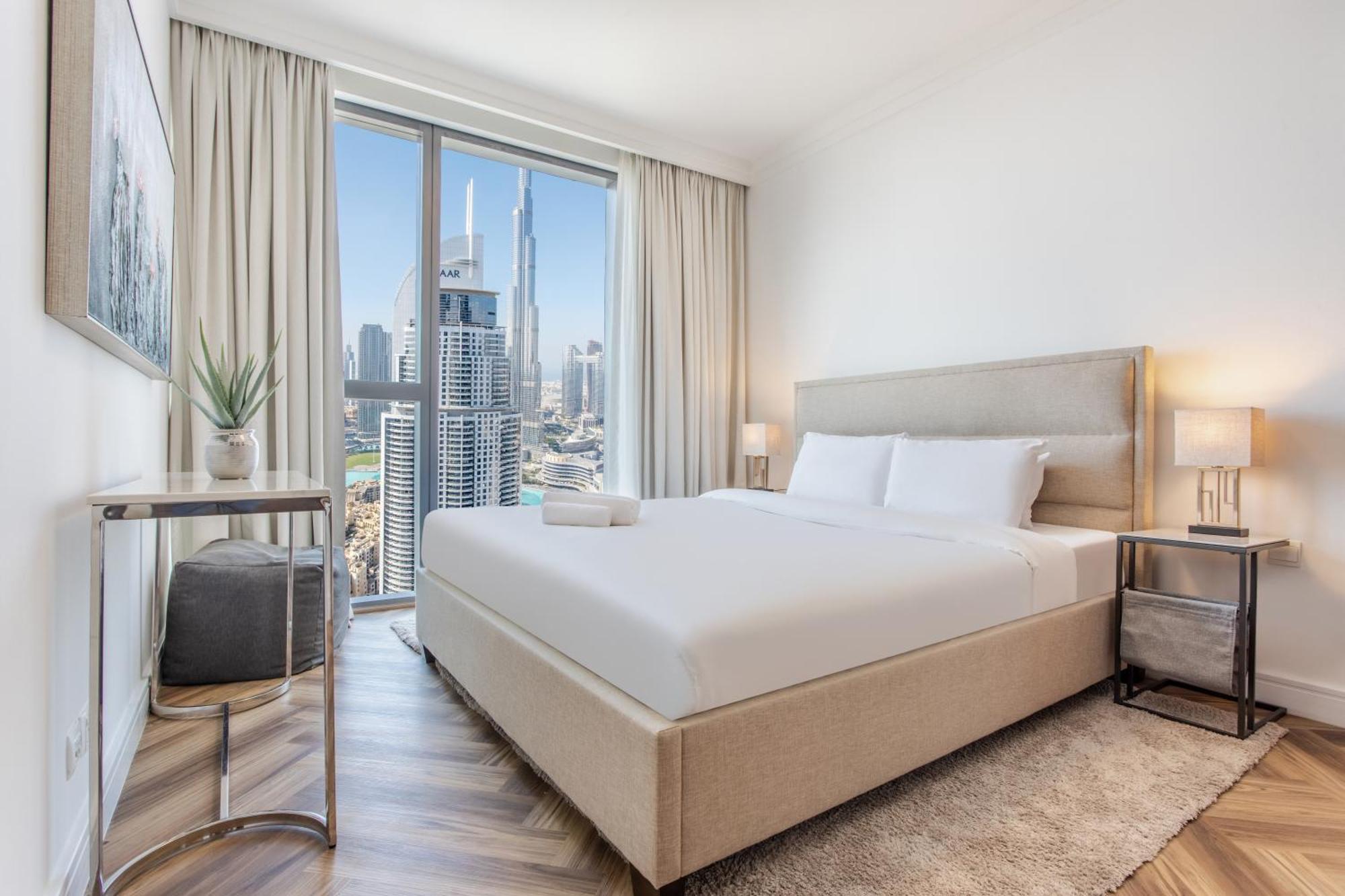 Wehost - Downtown Luxury 4br With Panoramic Views Dubai
