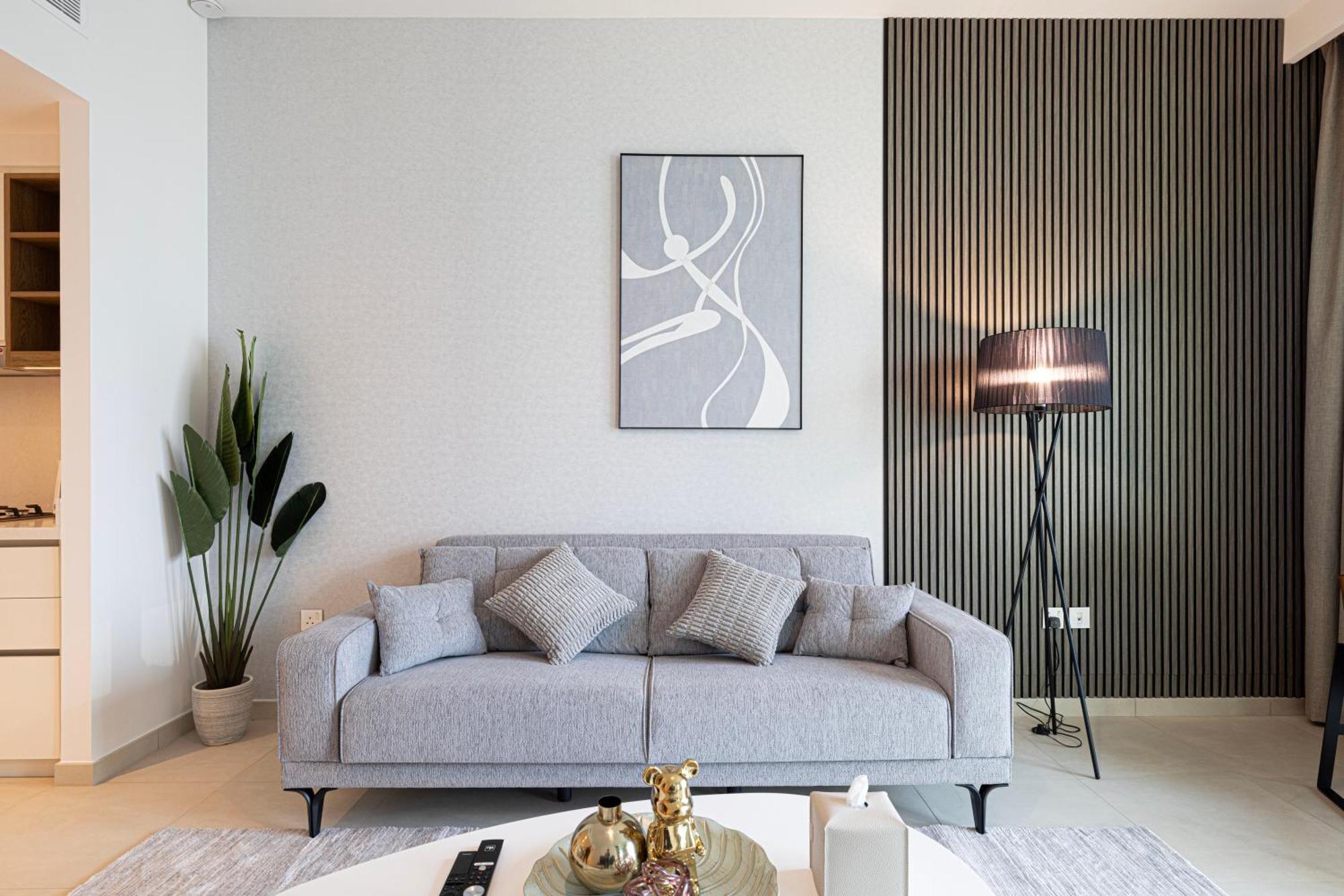 Smartstay At Downtown Views - Burj Khalifa View - Brand New Luxury Apartment
