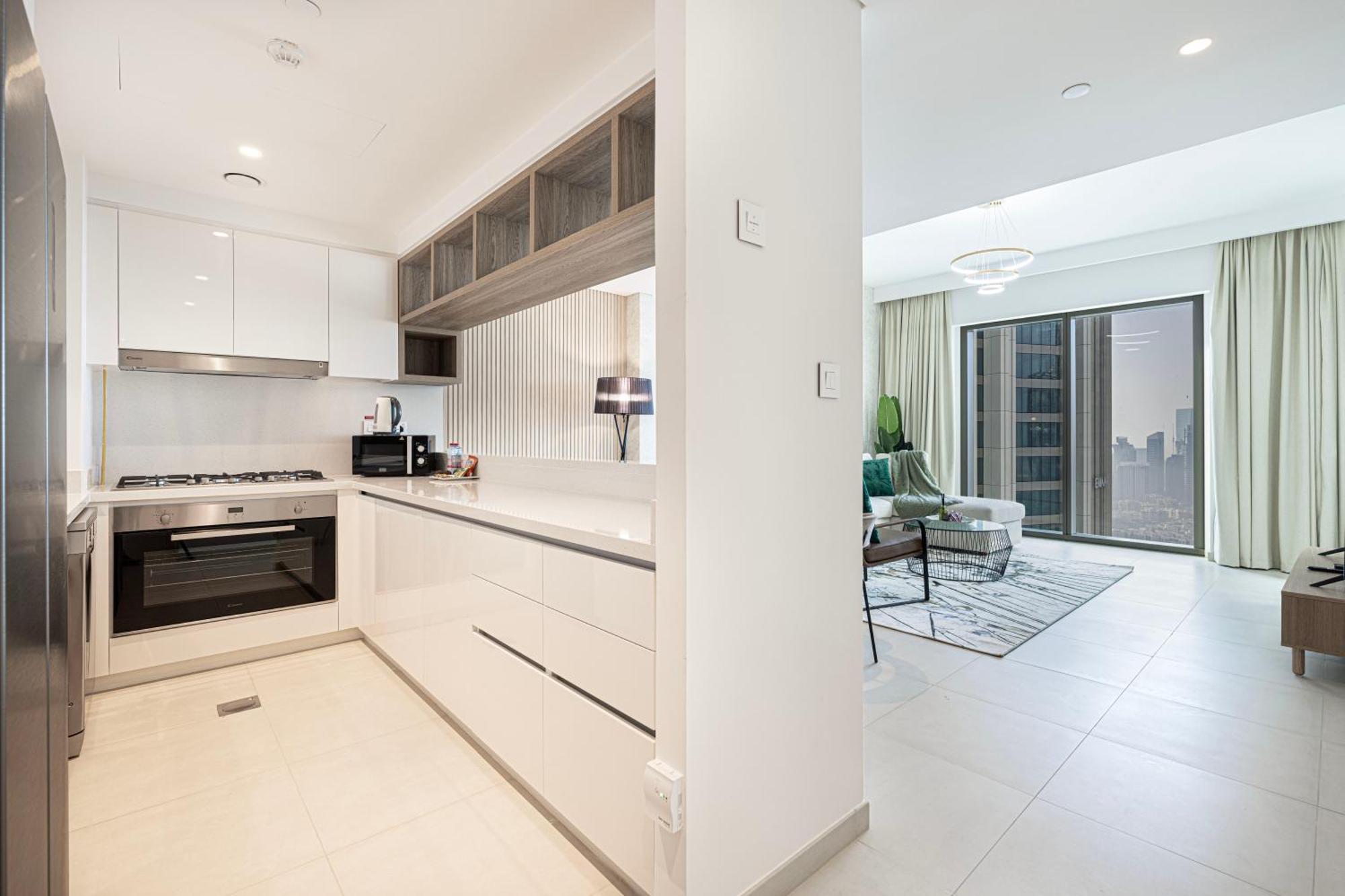 Smartstay At Downtown Views - Burj Khalifa View - Brand New Luxury Apartment