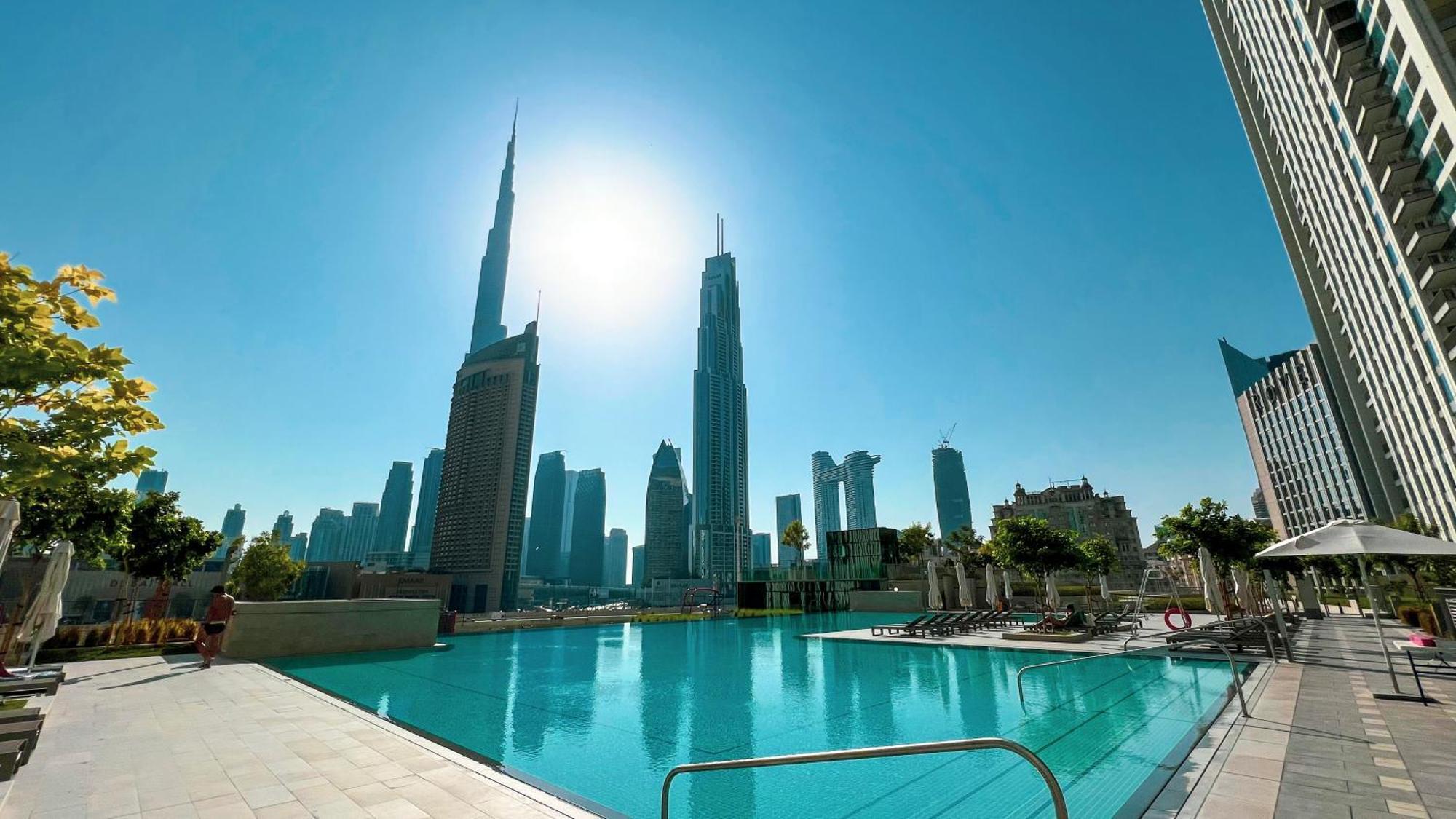 Smartstay At Downtown Views - Burj Khalifa View - Brand New Luxury Apartment Dubai