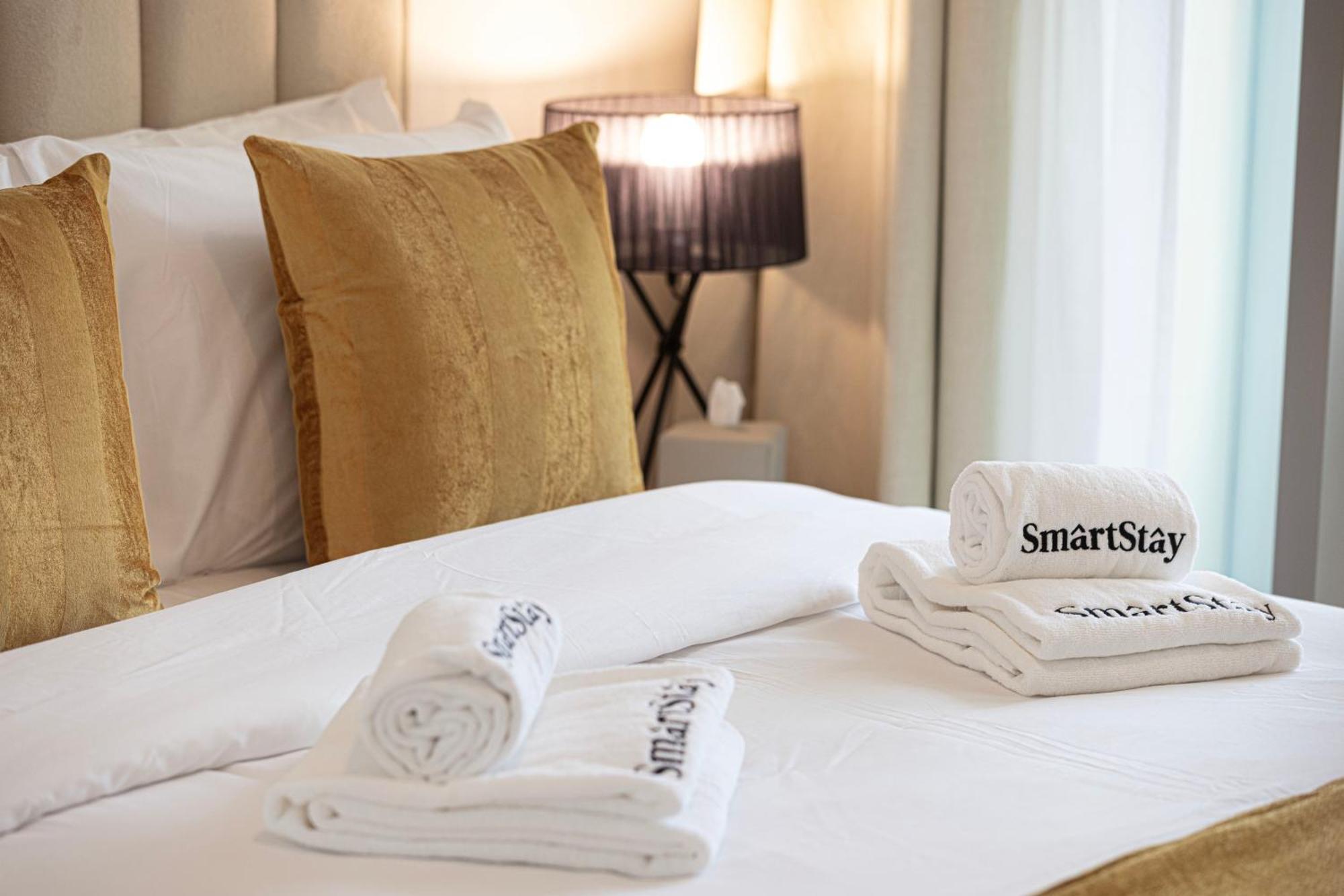 Smartstay At Downtown Views - Burj Khalifa View - Brand New Luxury *